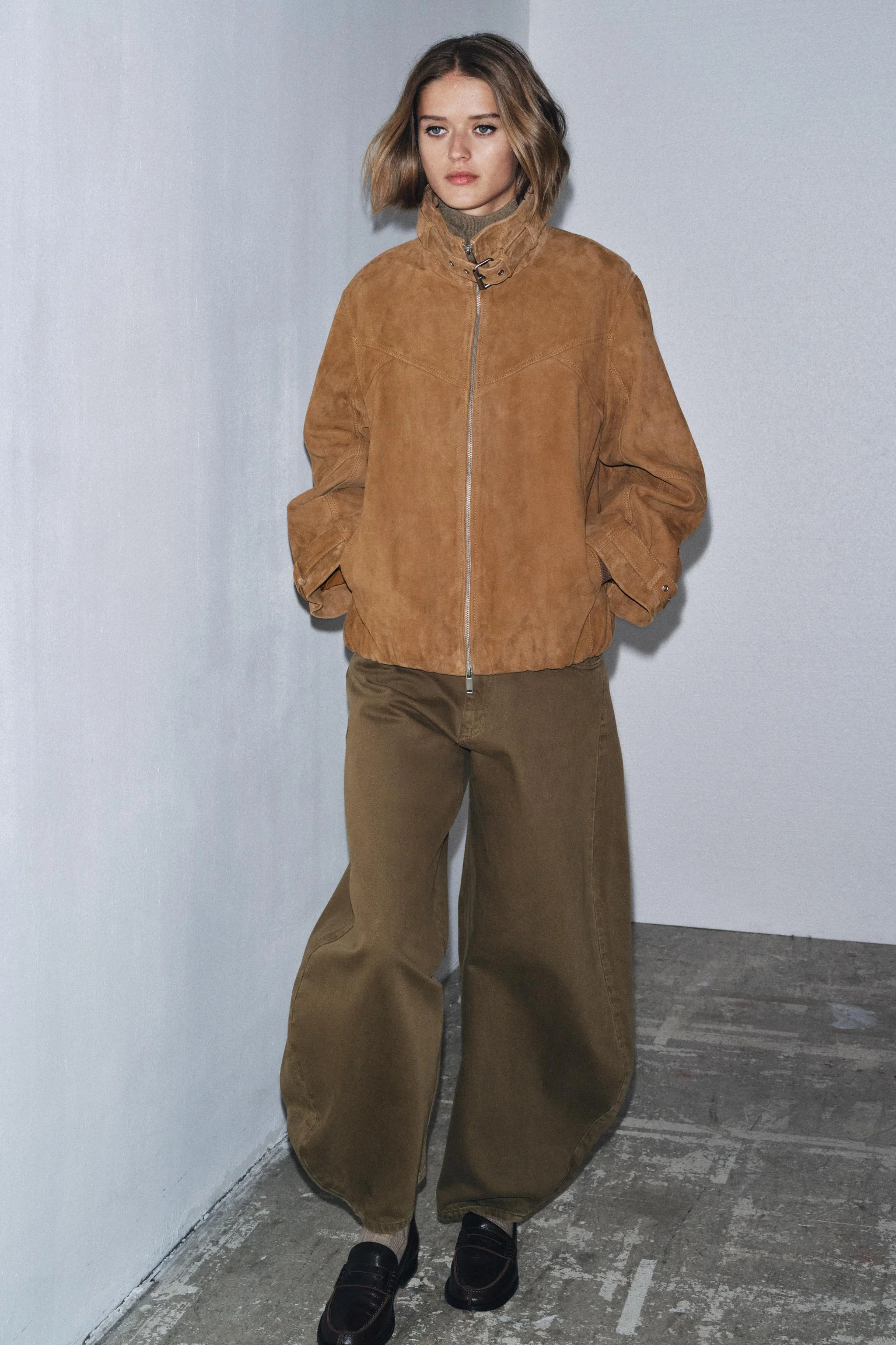 شلوار جین زنانه ZW COLLECTION با کمر متوسط