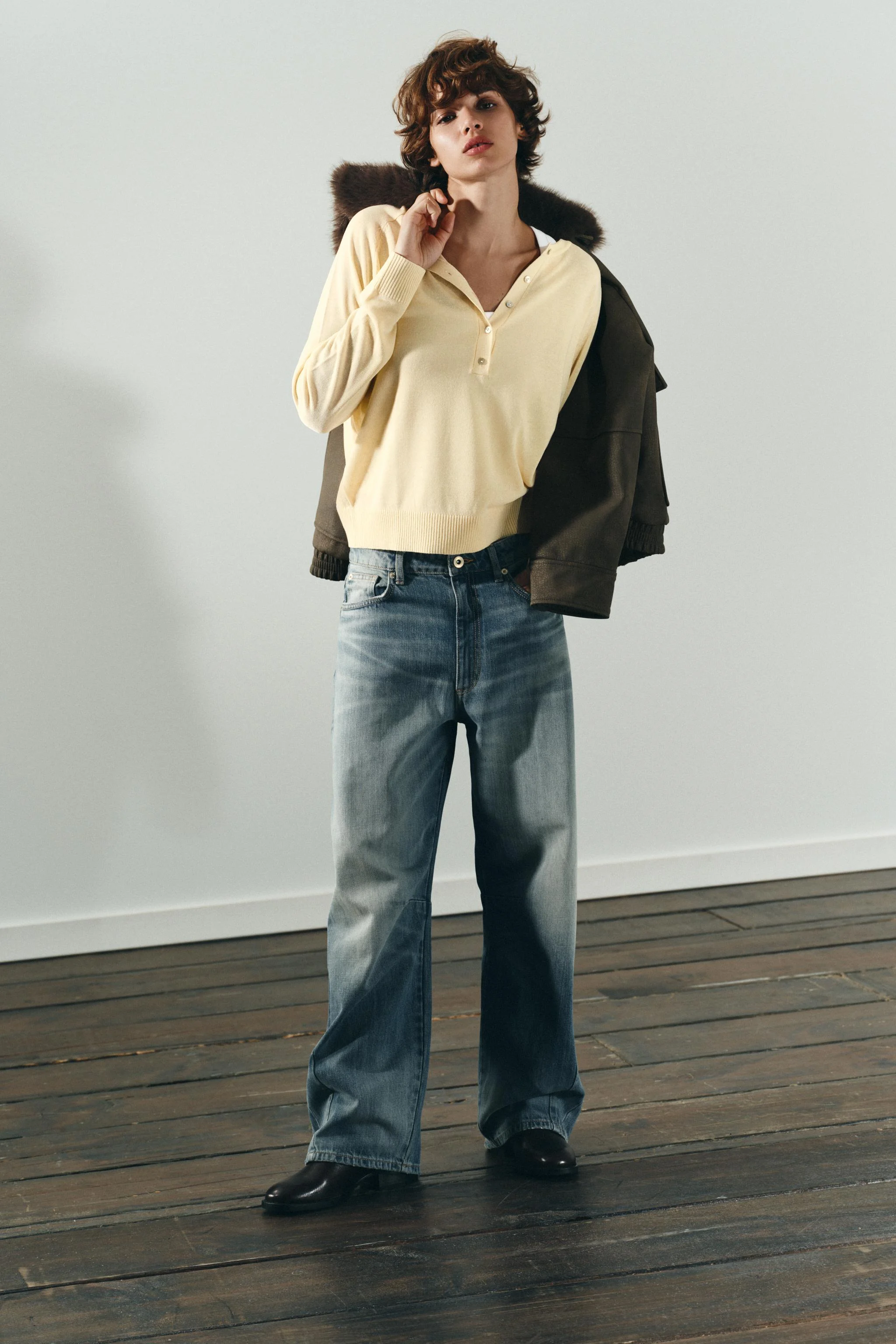 شلوار جین مدل بالونی با فاق متوسط