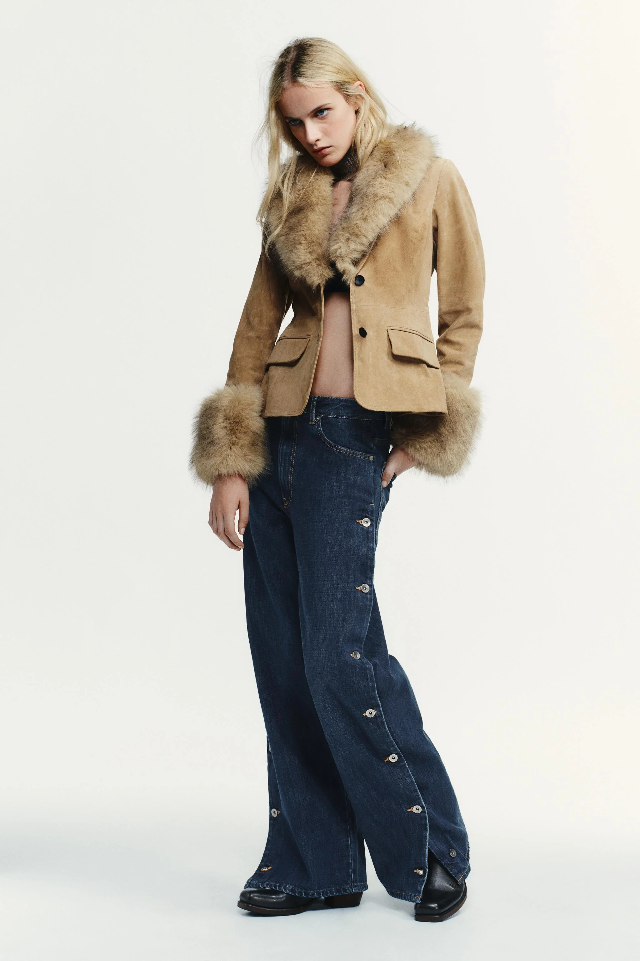 شلوار جین بگ مید وِست با دکمه شلوار جین بگ مید وِست با دکمه