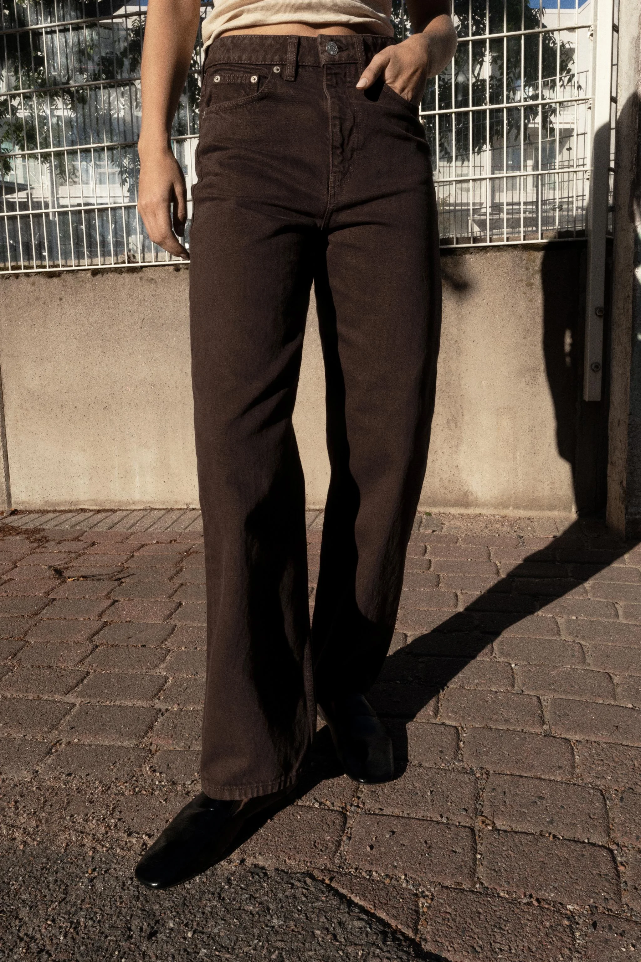 شلوار جین مام فاق بلند شلوار جین مام فاق بلند