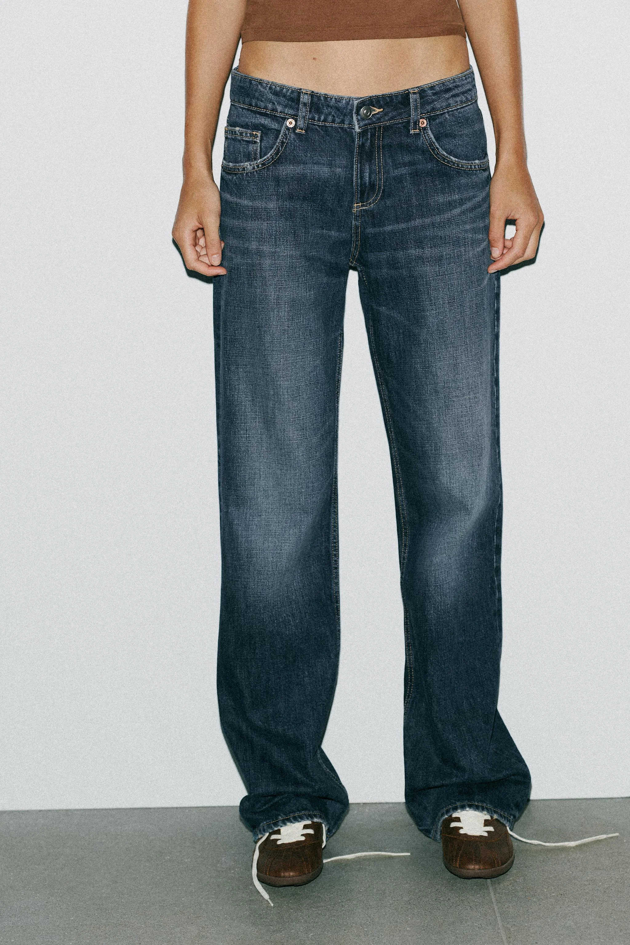 شلوار جین پا گشاد فاق کوتاه شلوار جین پا گشاد فاق کوتاه