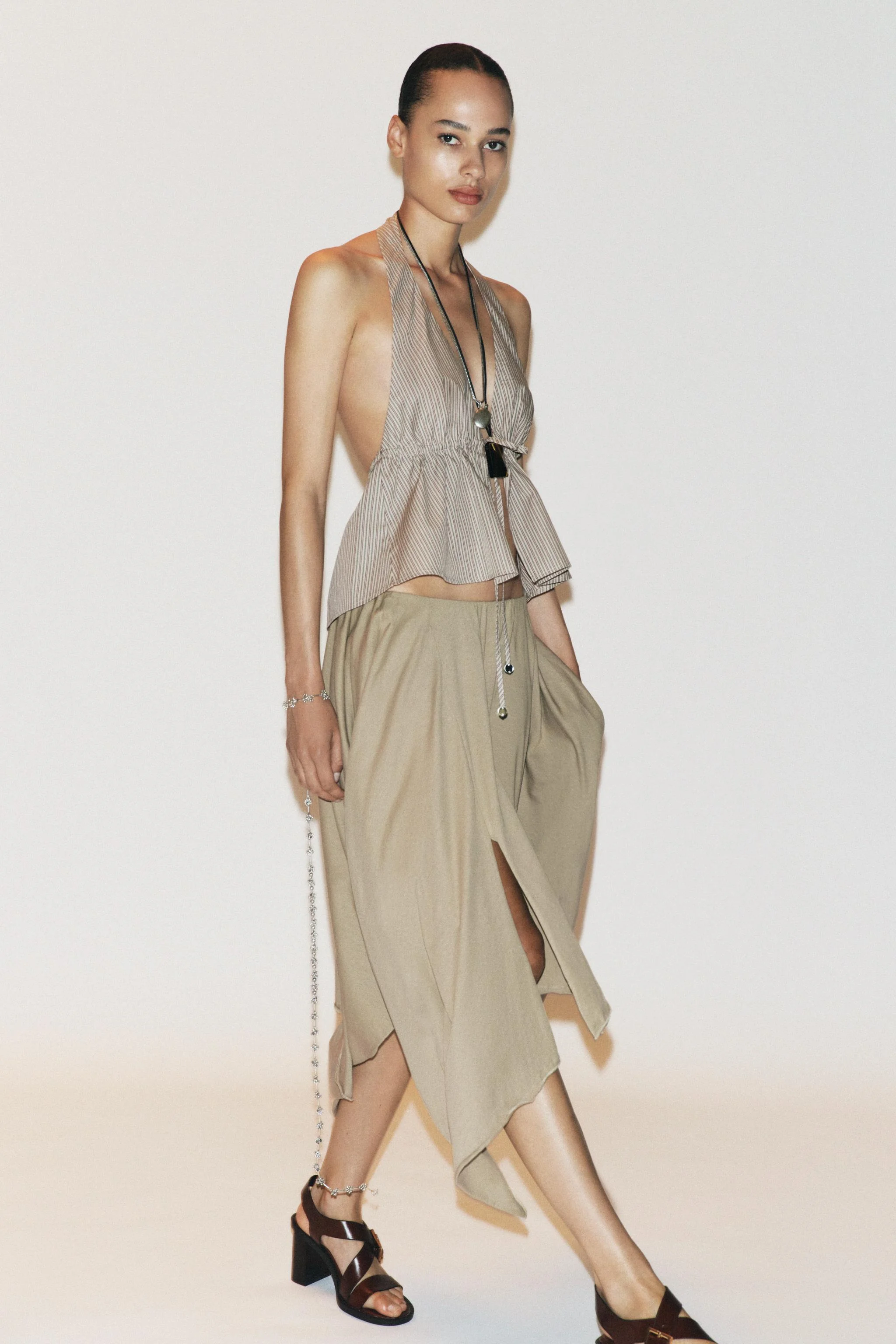 دامن میدی نامتقارن دامن میدی نامتقارن