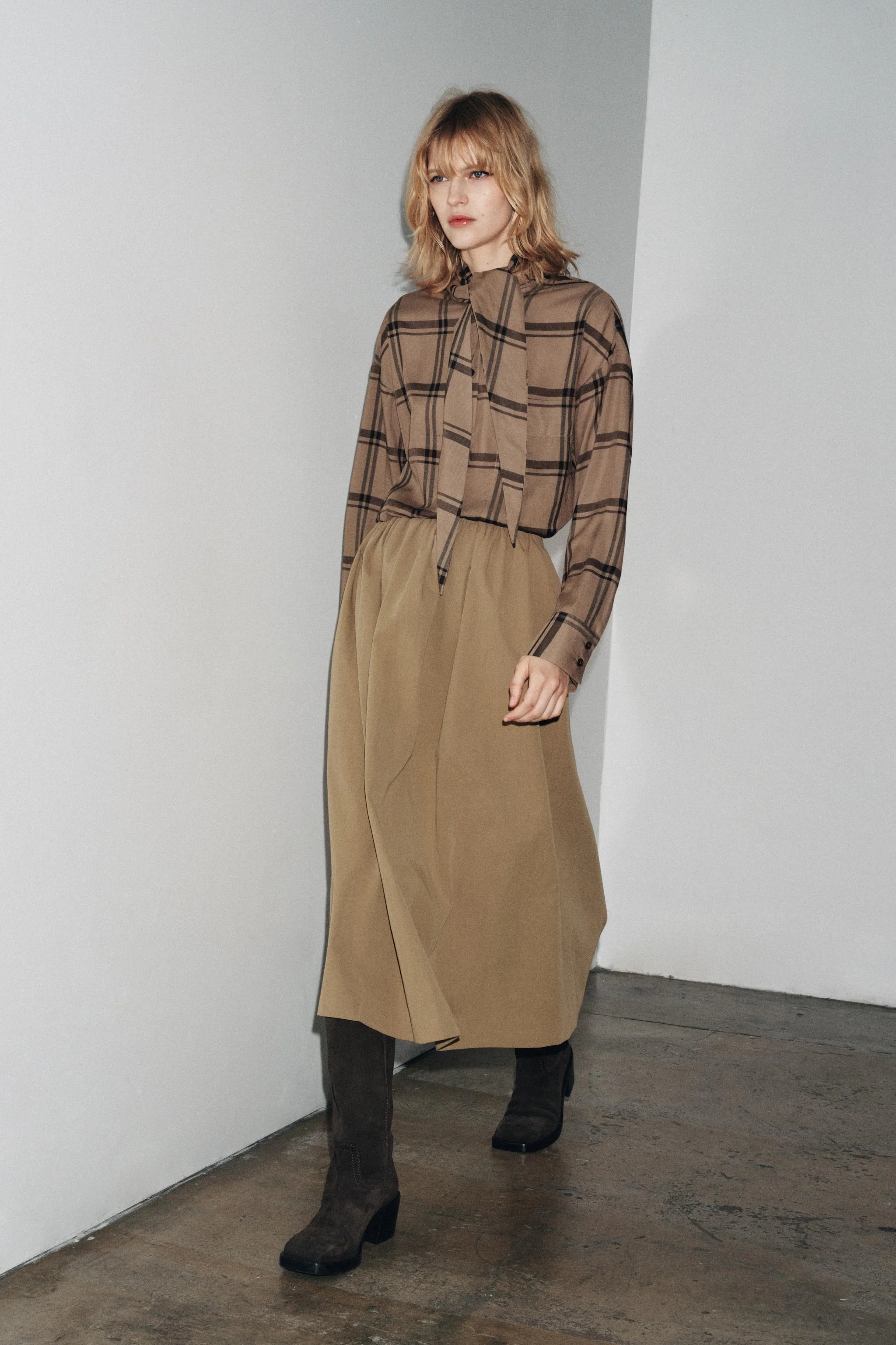 دامن میدی ZW COLLECTION CAPE دامن میدی ZW COLLECTION CAPE