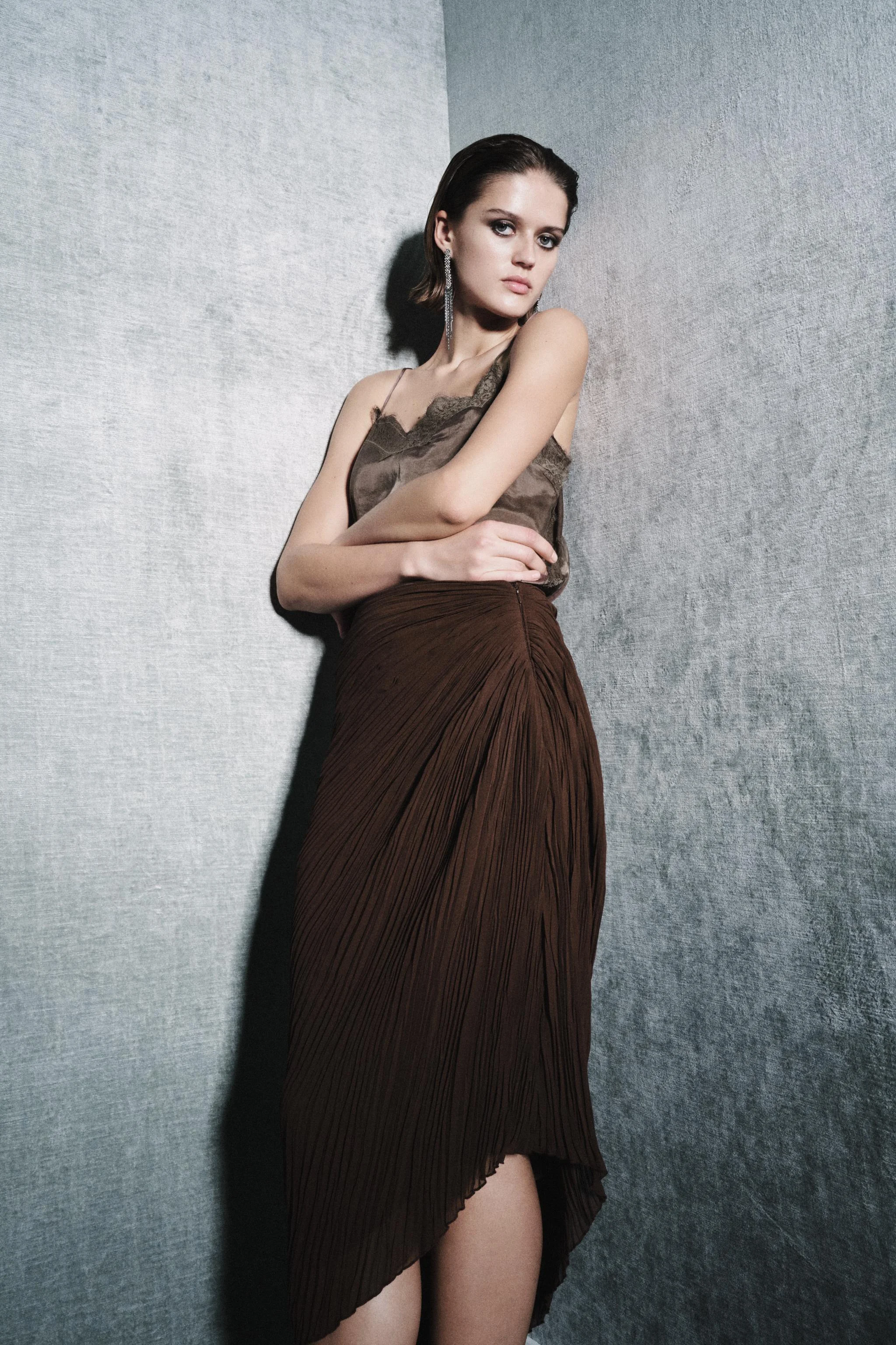 دامن میدی پلیسه ای ZW COLLECTION دامن میدی پلیسه ای ZW COLLECTION