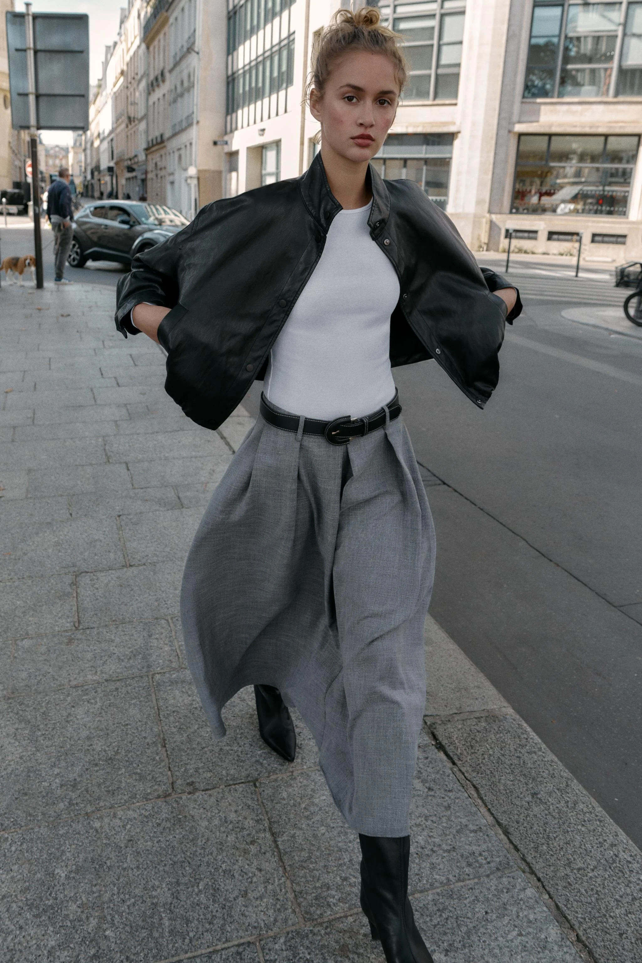 دامن پلیسه میدی با کمربند دامن پلیسه میدی با کمربند