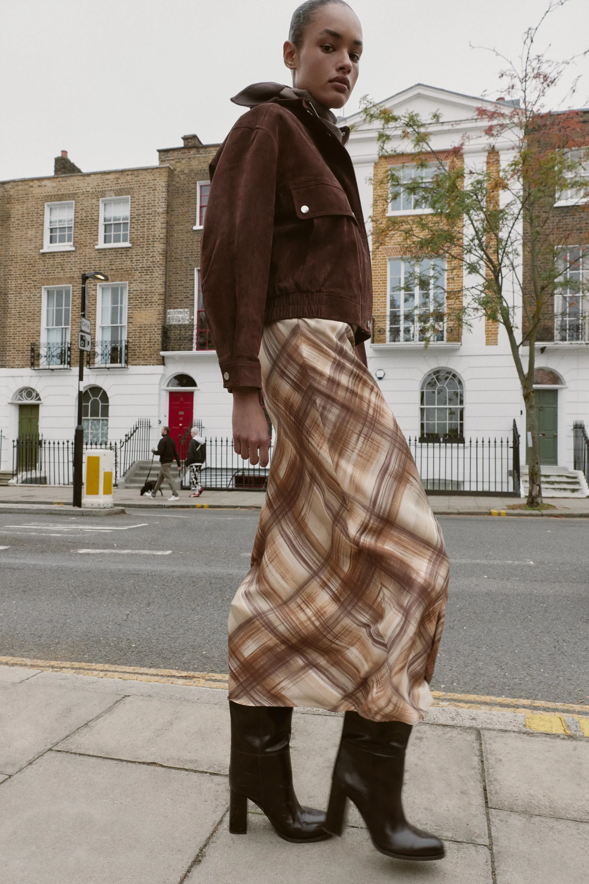 دامن میدی ساتن دامن میدی ساتن