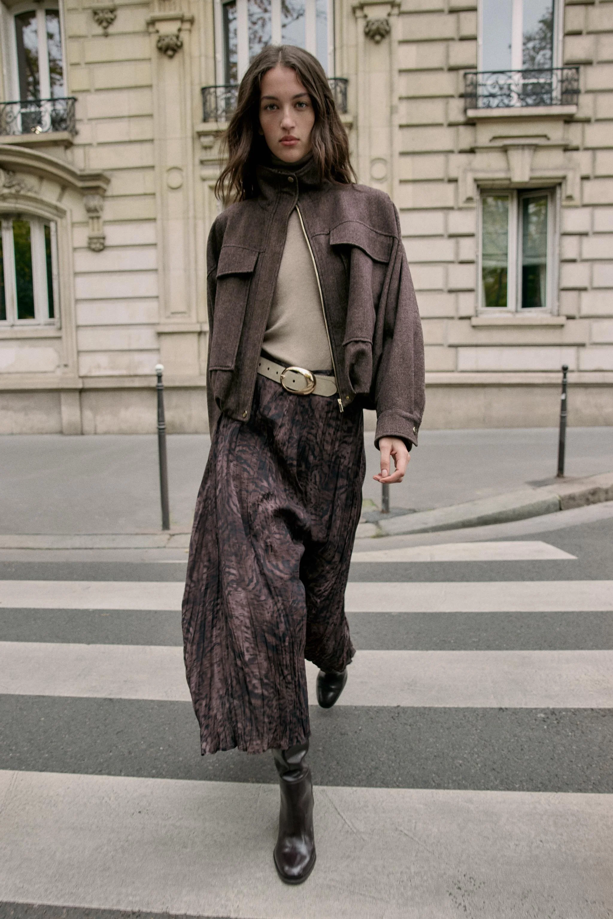 دامن میدی طرح دار با کمربند دامن میدی طرح دار با کمربند