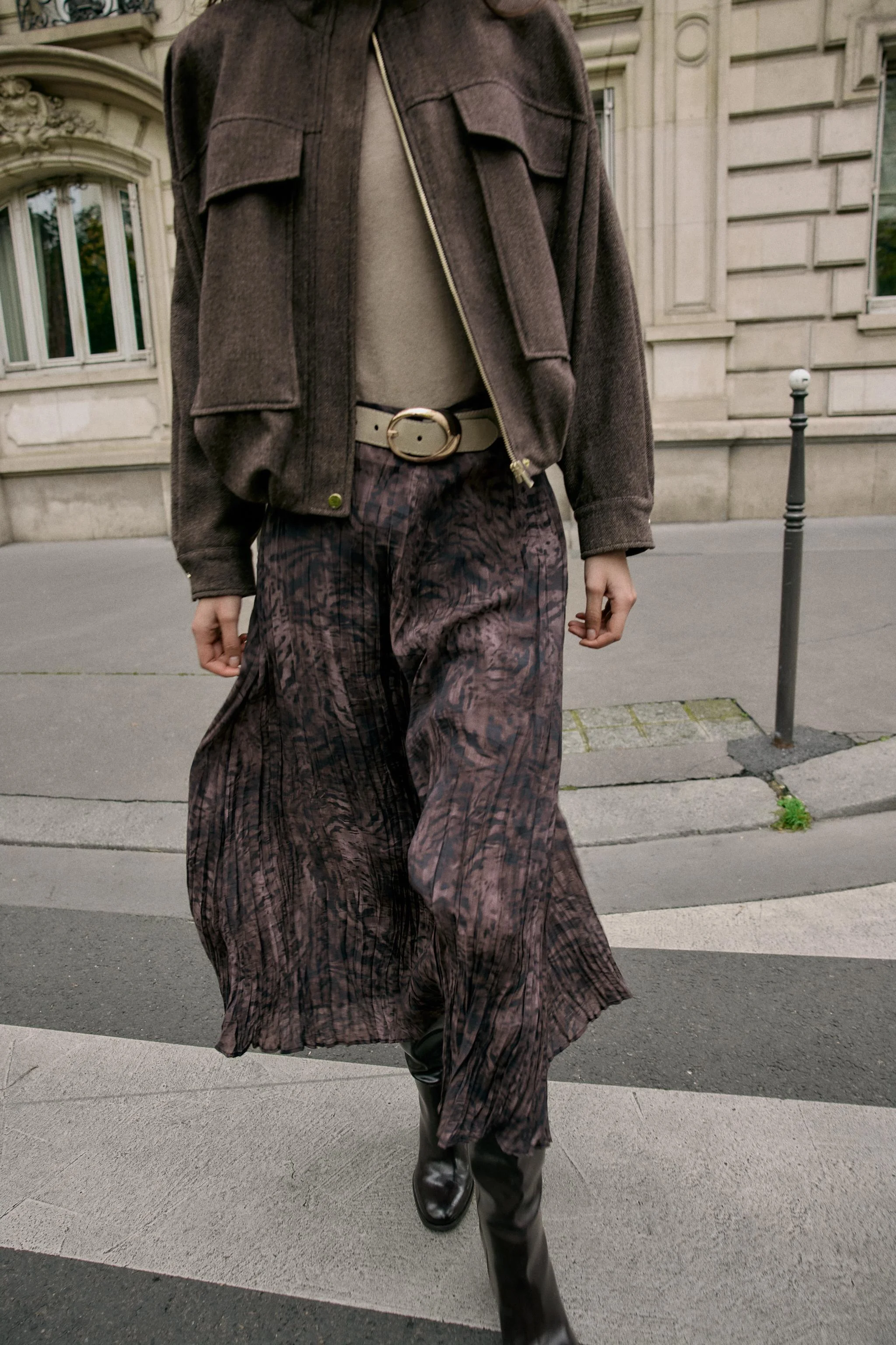 دامن میدی طرح دار با کمربند دامن میدی طرح دار با کمربند