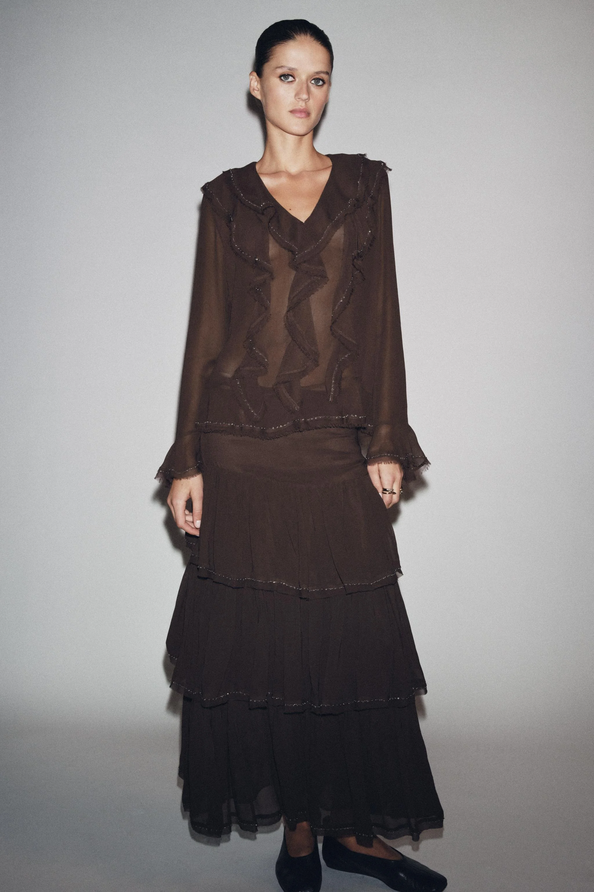 دامن میدی زنانه ZW COLLECTION با تزئینات مهرهای و چیندار دامن میدی زنانه ZW COLLECTION با تزئینات مهرهای و چیندار