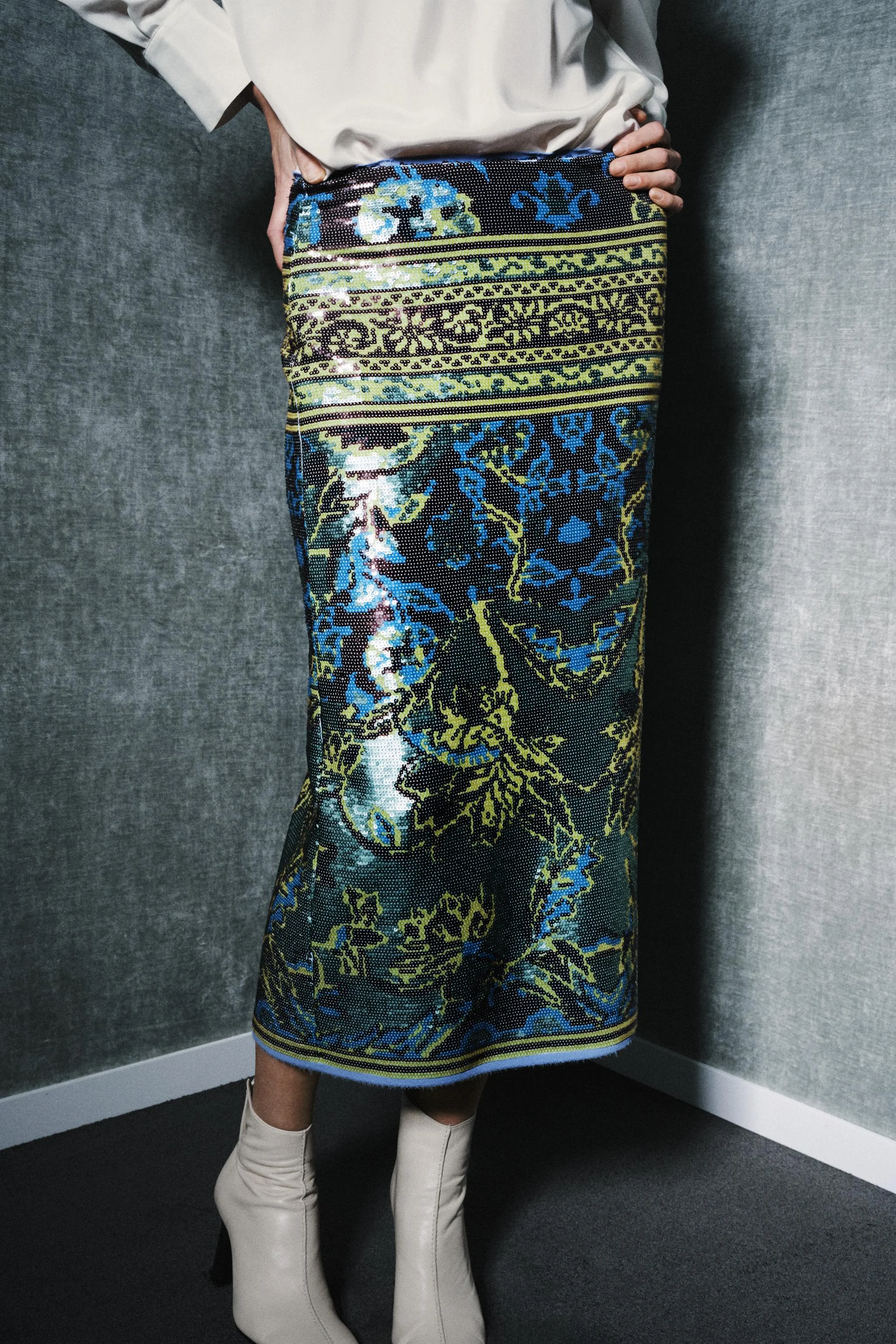 دامن میدی پولکدار نسخه محدود ZW COLLECTION دامن میدی پولکدار نسخه محدود ZW COLLECTION