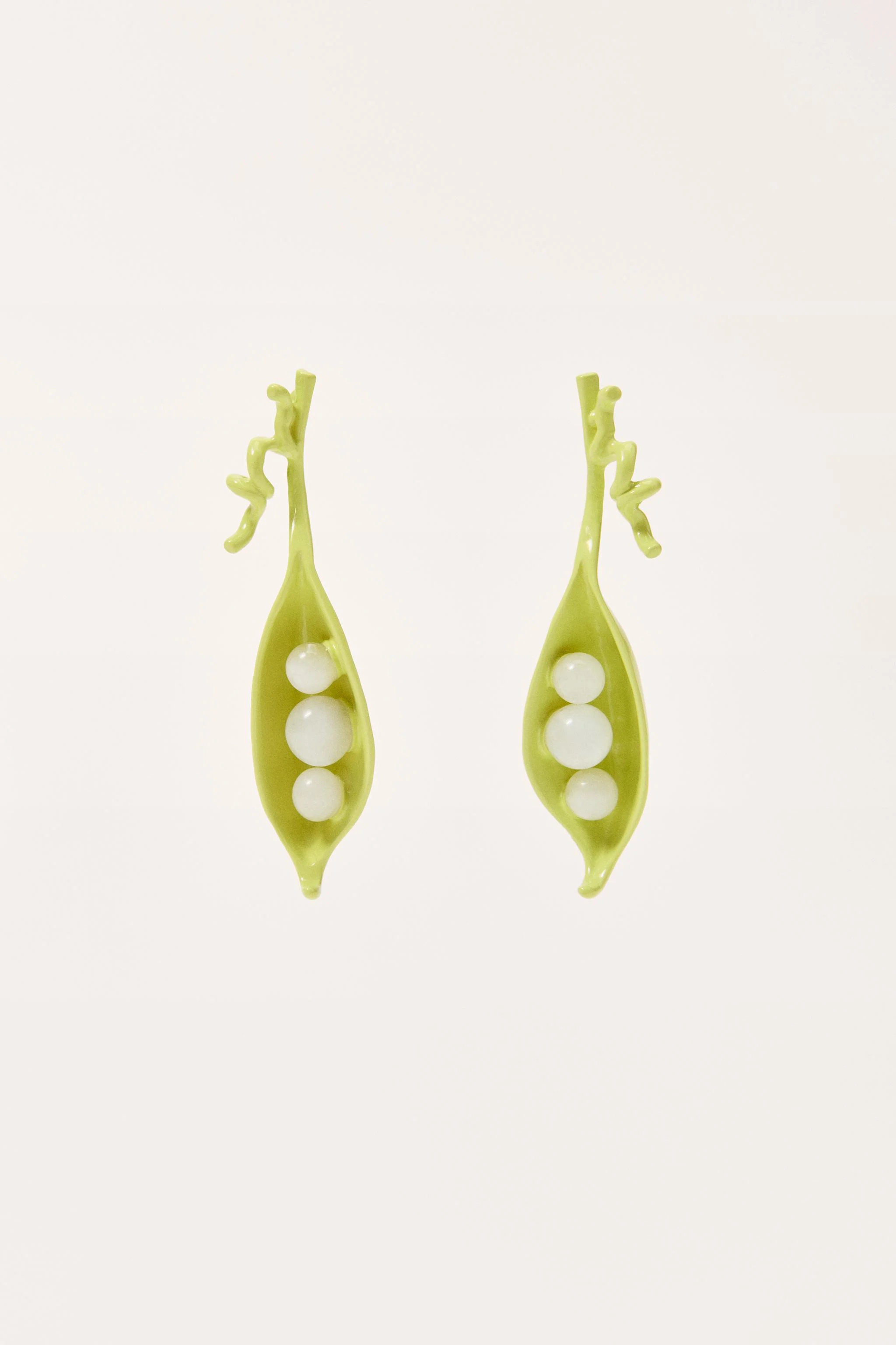 گوشواره های نخود فرنگی نسخه محدود گوشواره های نخود فرنگی نسخه محدود