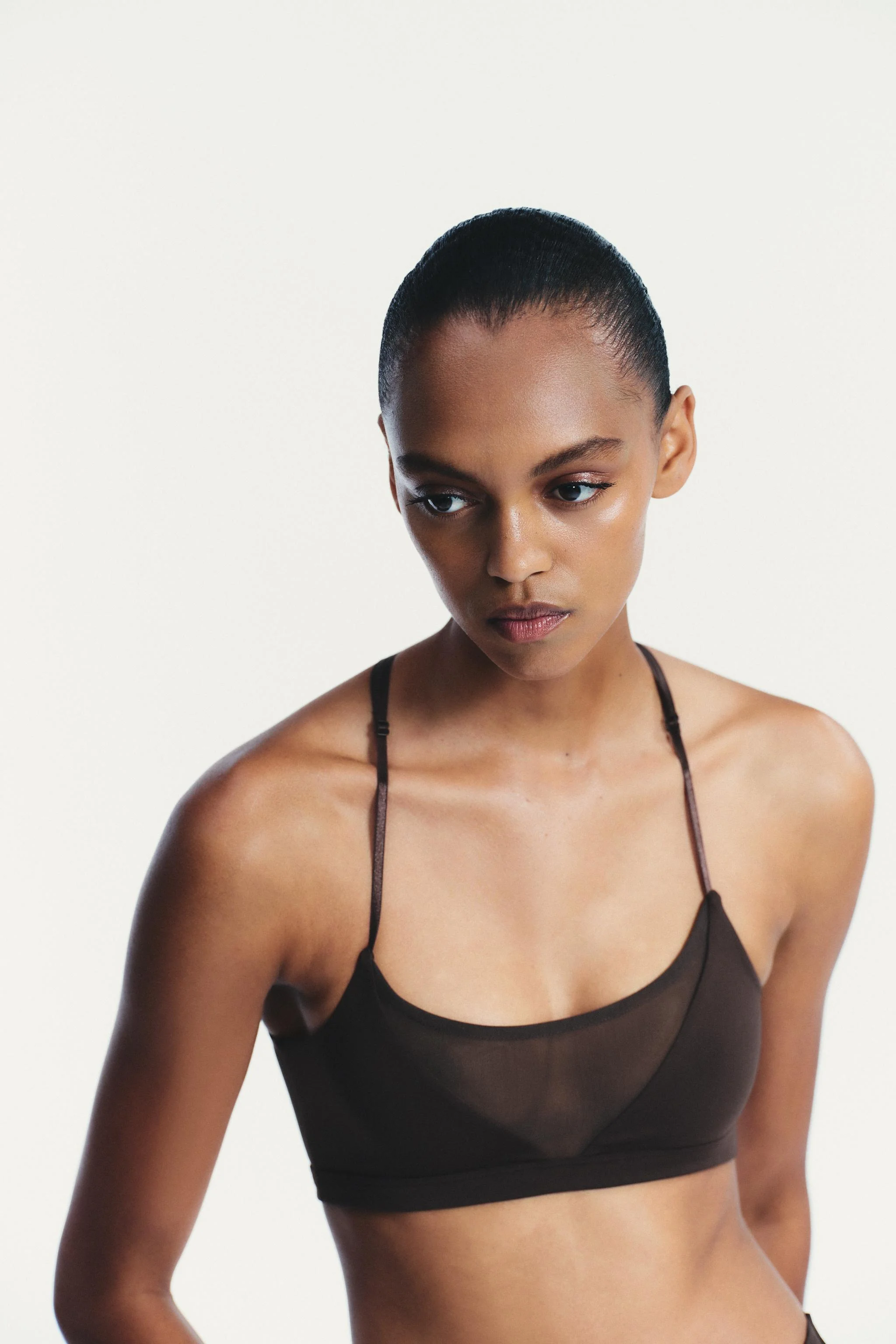 تاپ با ترکیب پارچه توری یکدست