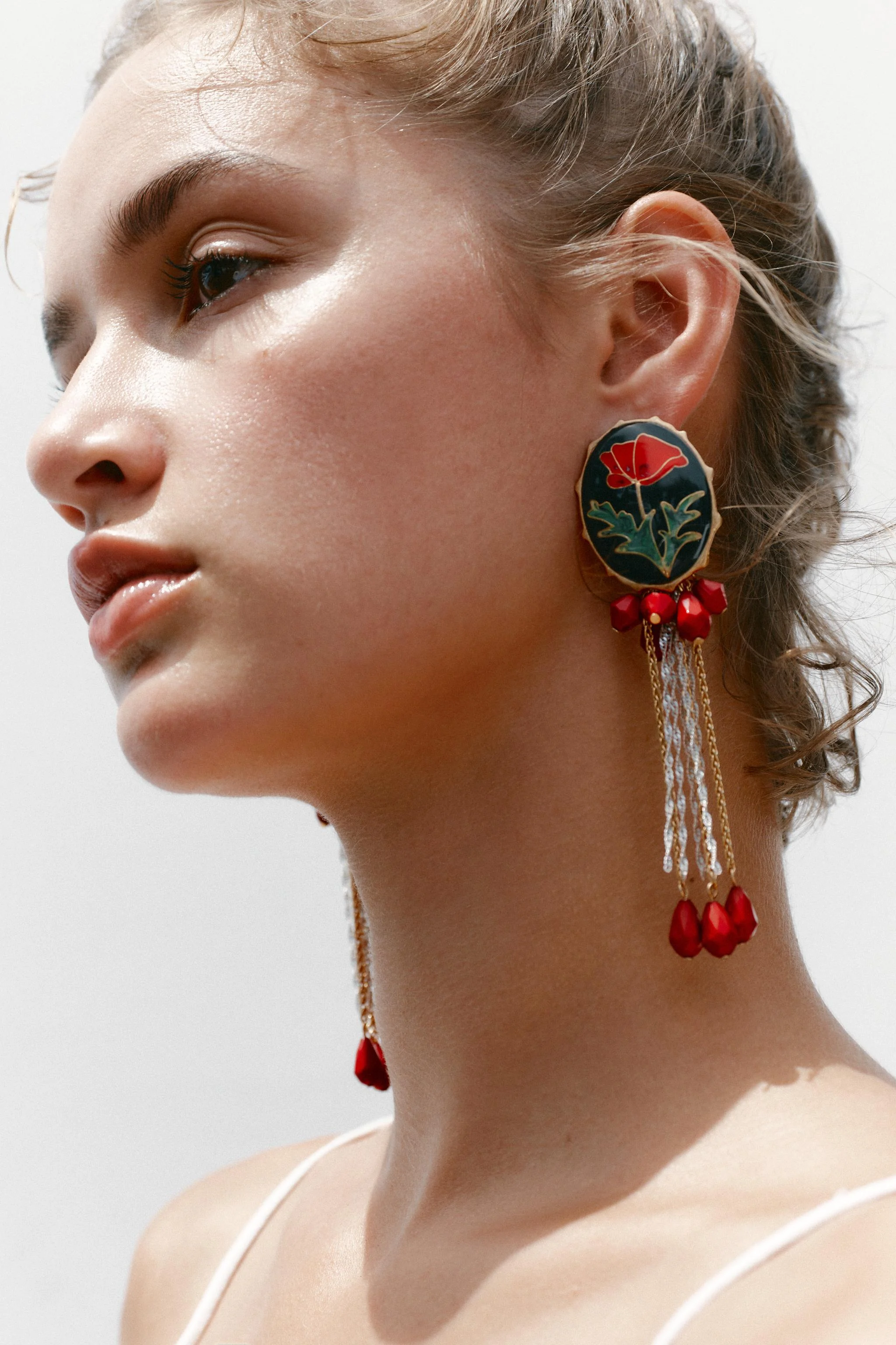 گوشواره دکمه ای گل مهره دار