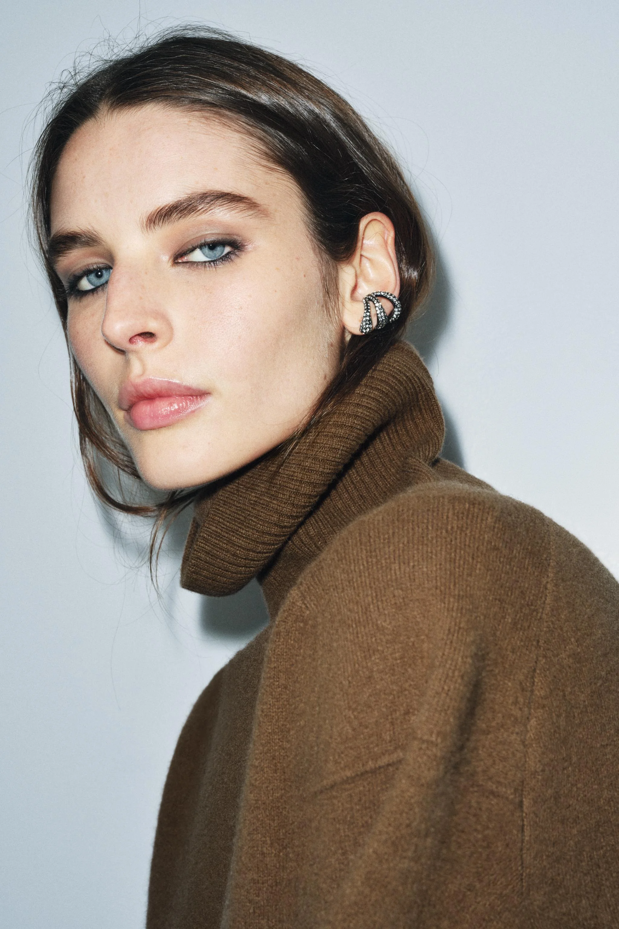 بسته 2 عددی کاف گوش نگین دار بسته 2 عددی کاف گوش نگین دار