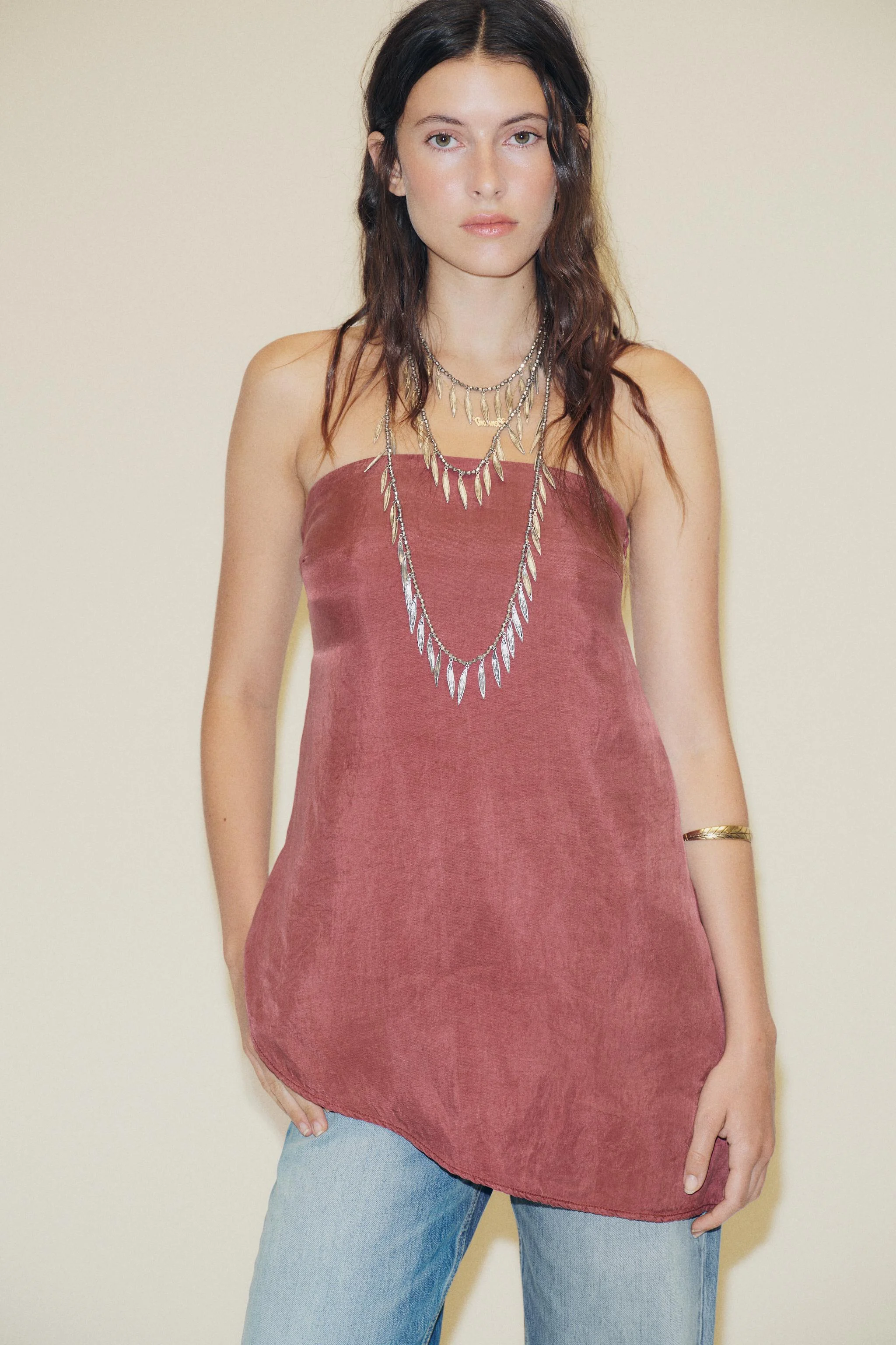 تاپ بدون بند مدل نامتقارن