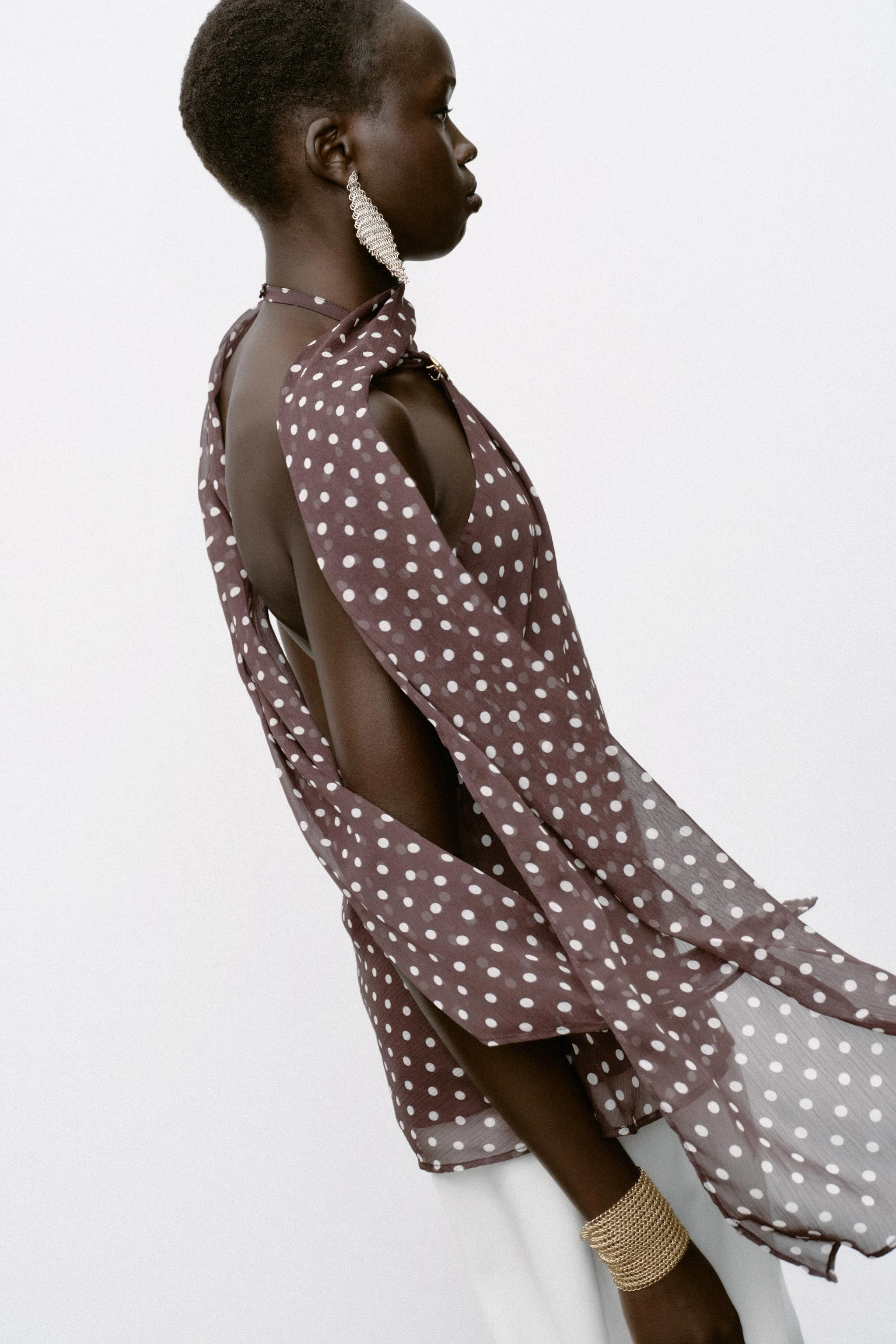 تاپ هالتر با یراق آلات و خال خالی