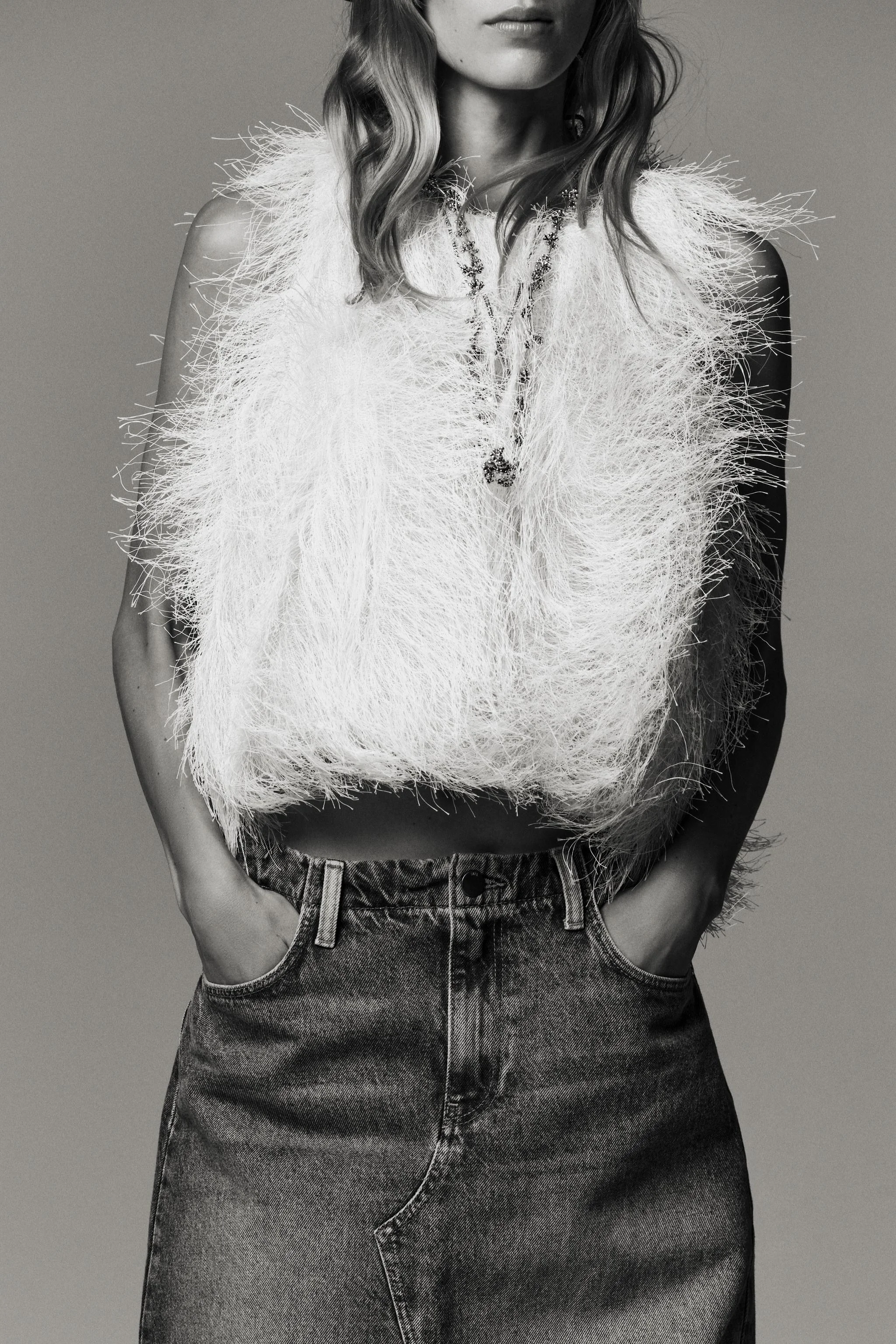 نیم تنه کراپ ریشه دار