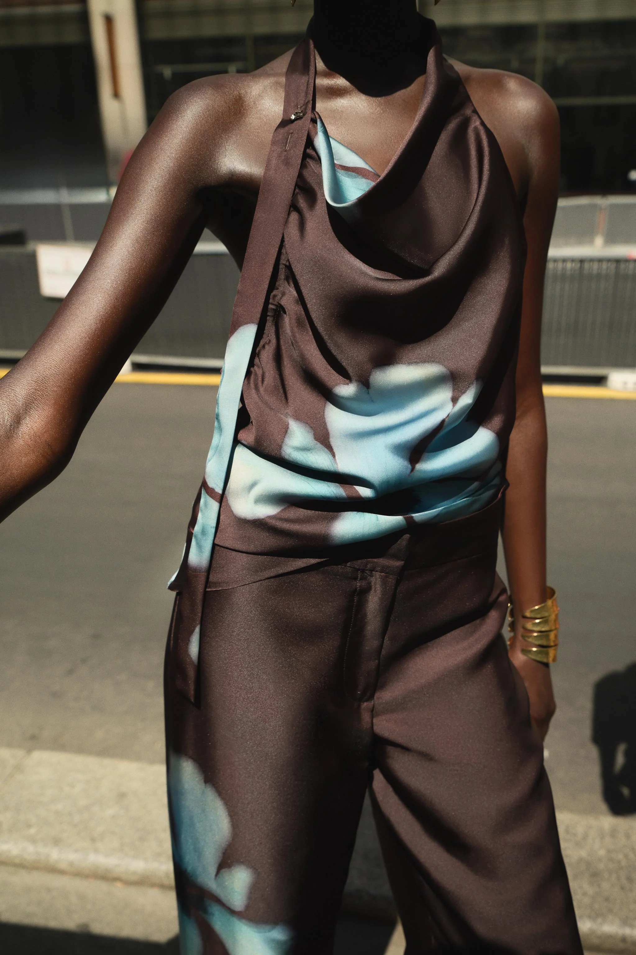 تاپ ساتن با طرح گل