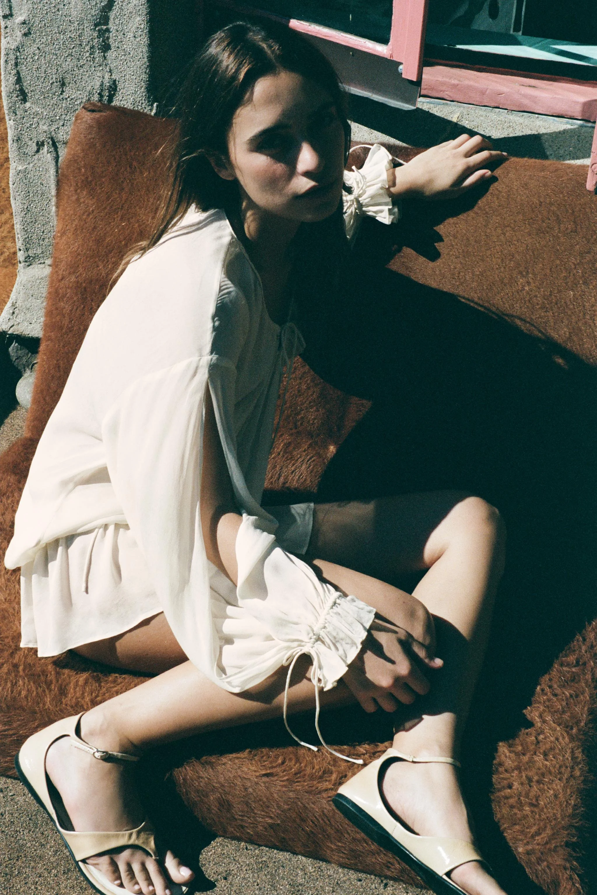 تاپ نیمه شفاف روان تاپ نیمه شفاف روان