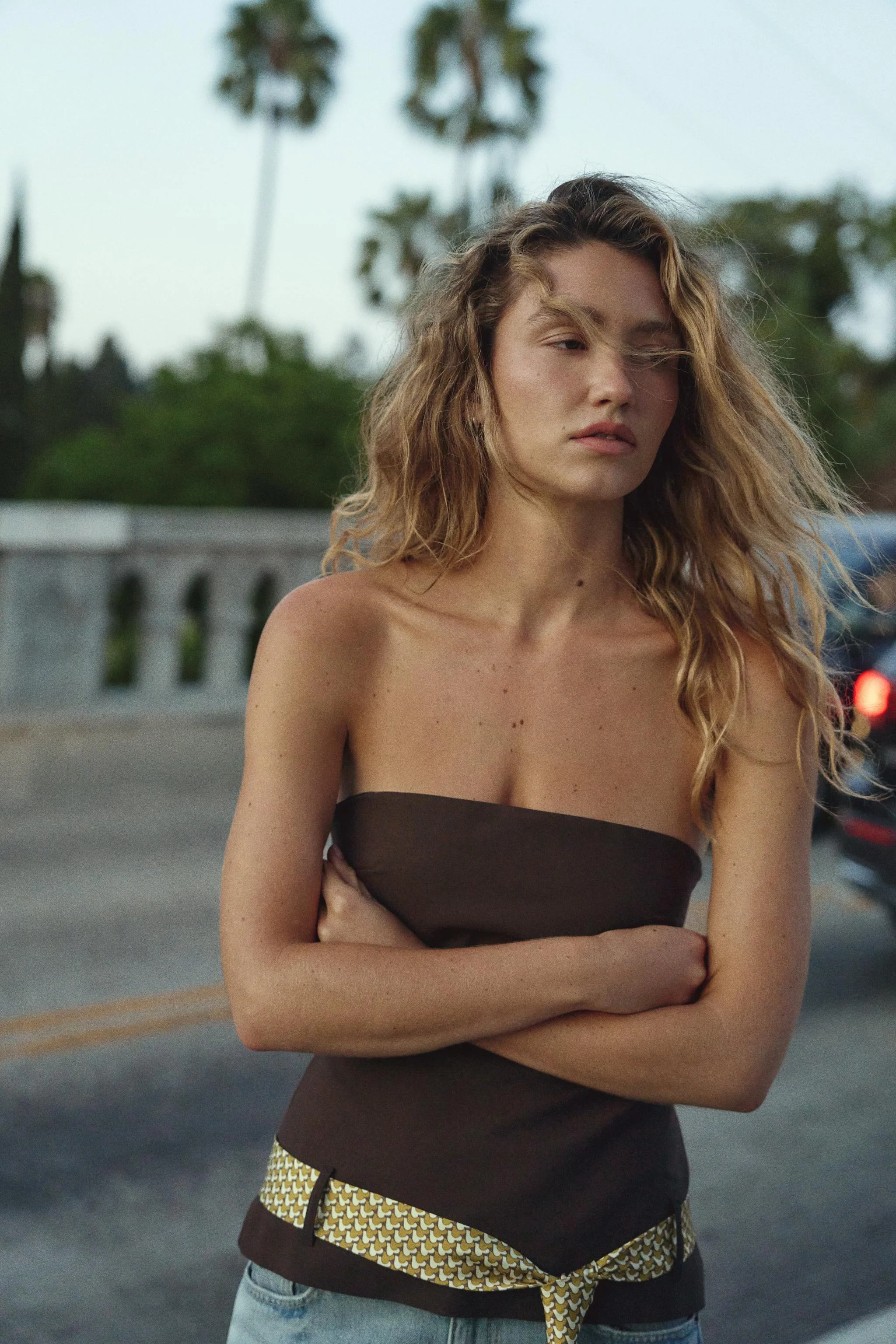 تاپ بدون بند با کمربند گره ای