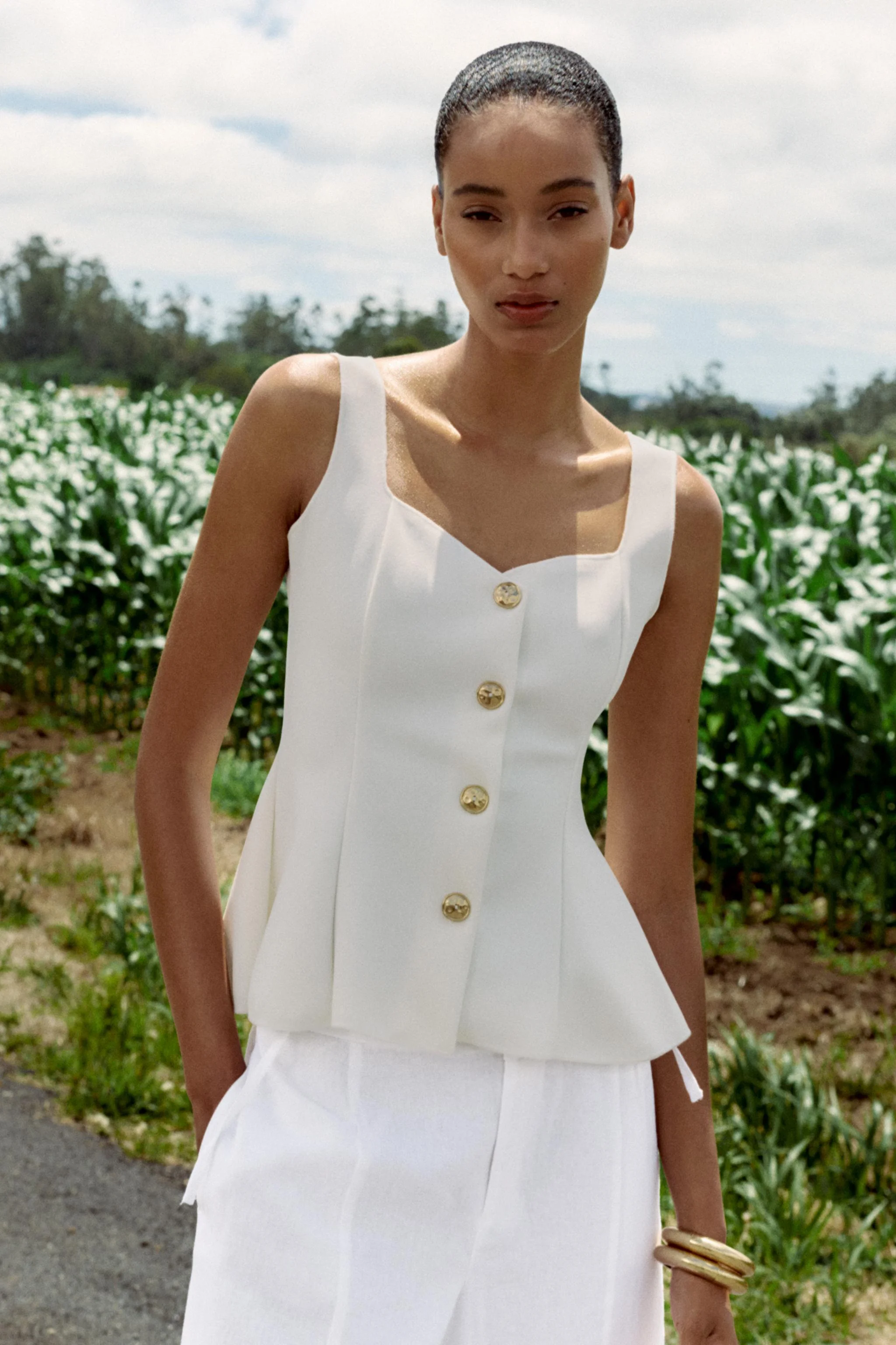 تاپ مدل سینه بندی با بافت کشی و پایین تنه پلوم