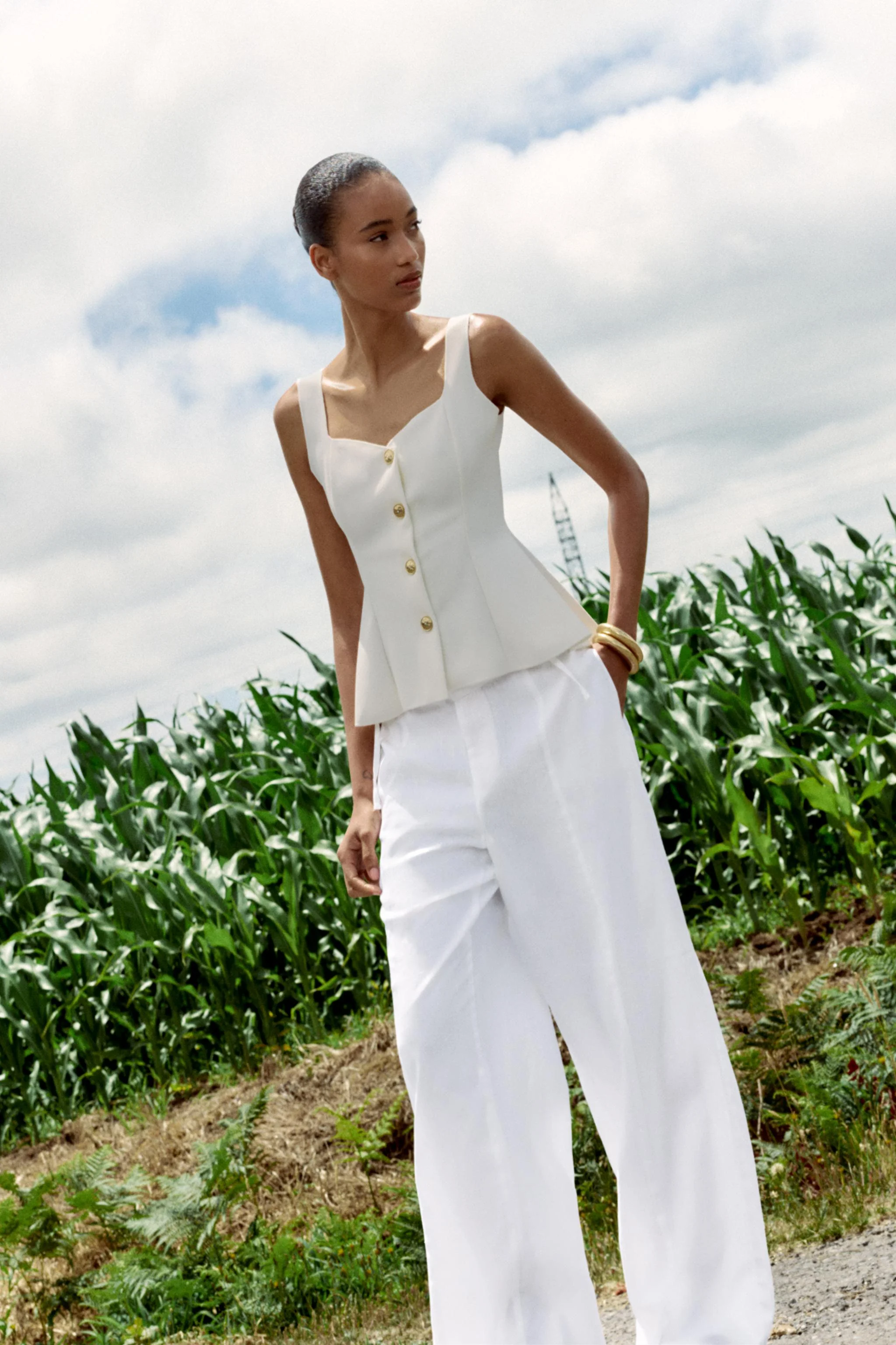 تاپ مدل سینه بندی با بافت کشی و پایین تنه پلوم