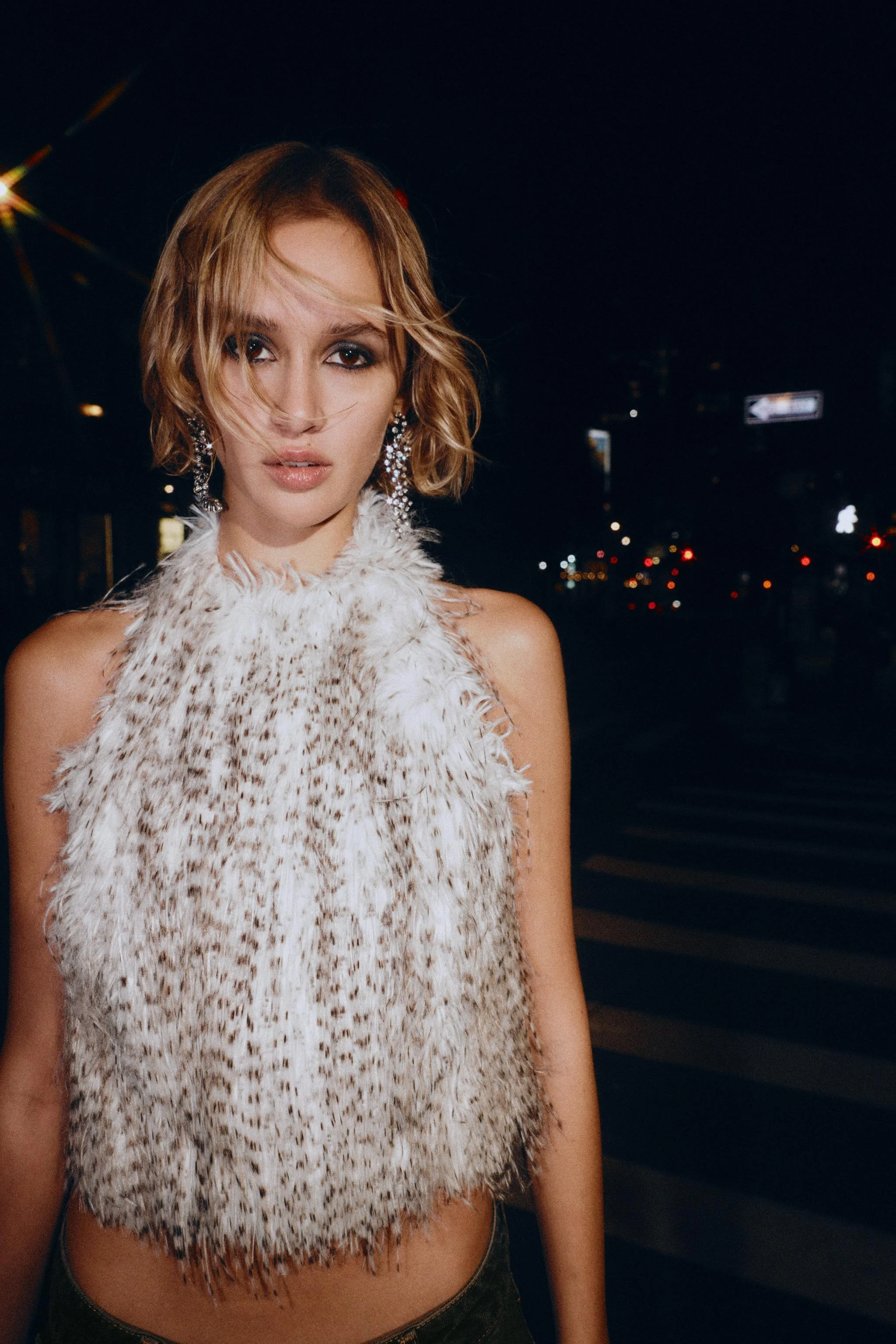 تاپ هالتر خز مصنوعی تاپ هالتر خز مصنوعی