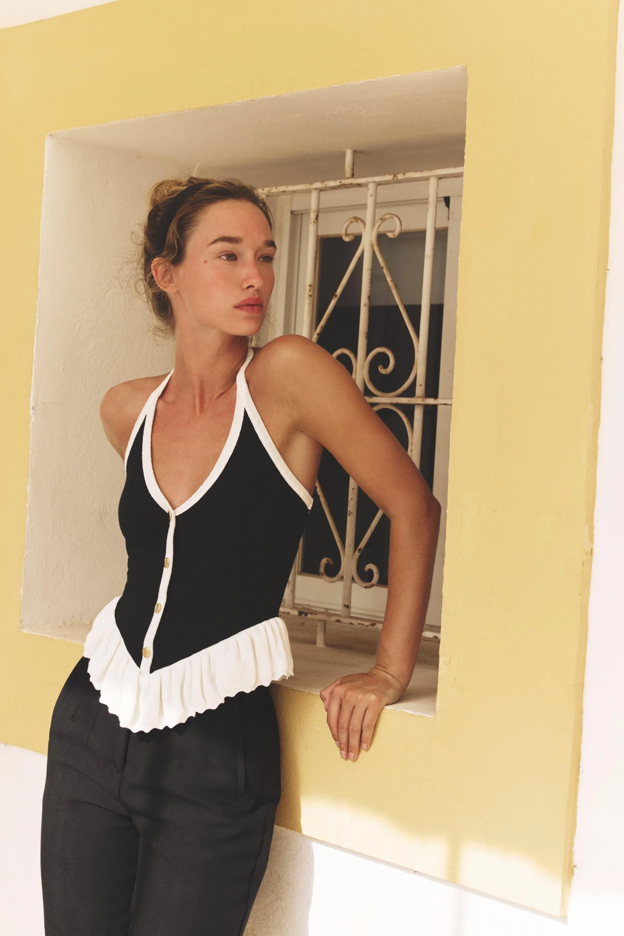 تاپ دکمه دار کبریتی