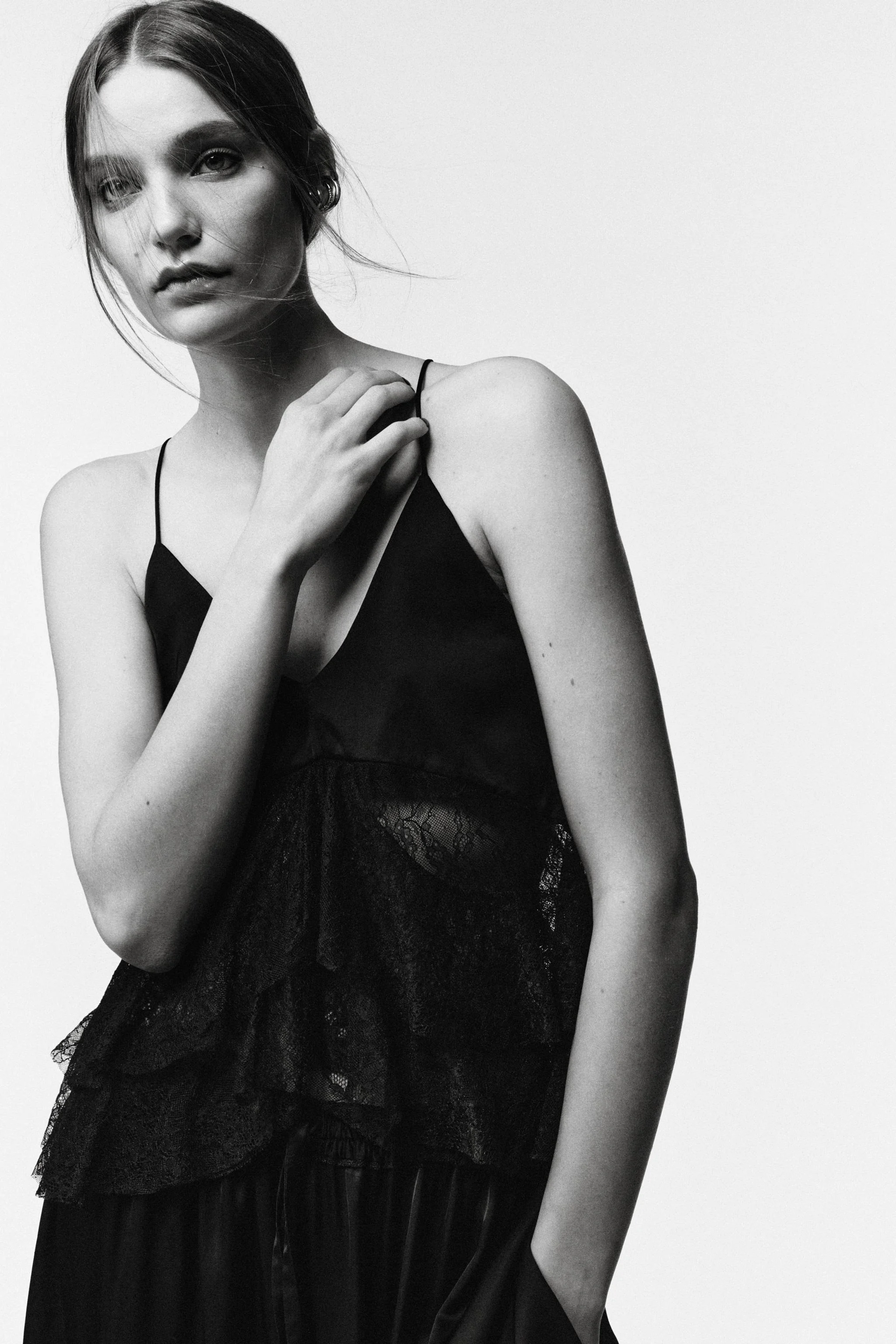 تاپ ترکیبی گیپور با طرح خاص تاپ ترکیبی گیپور با طرح خاص