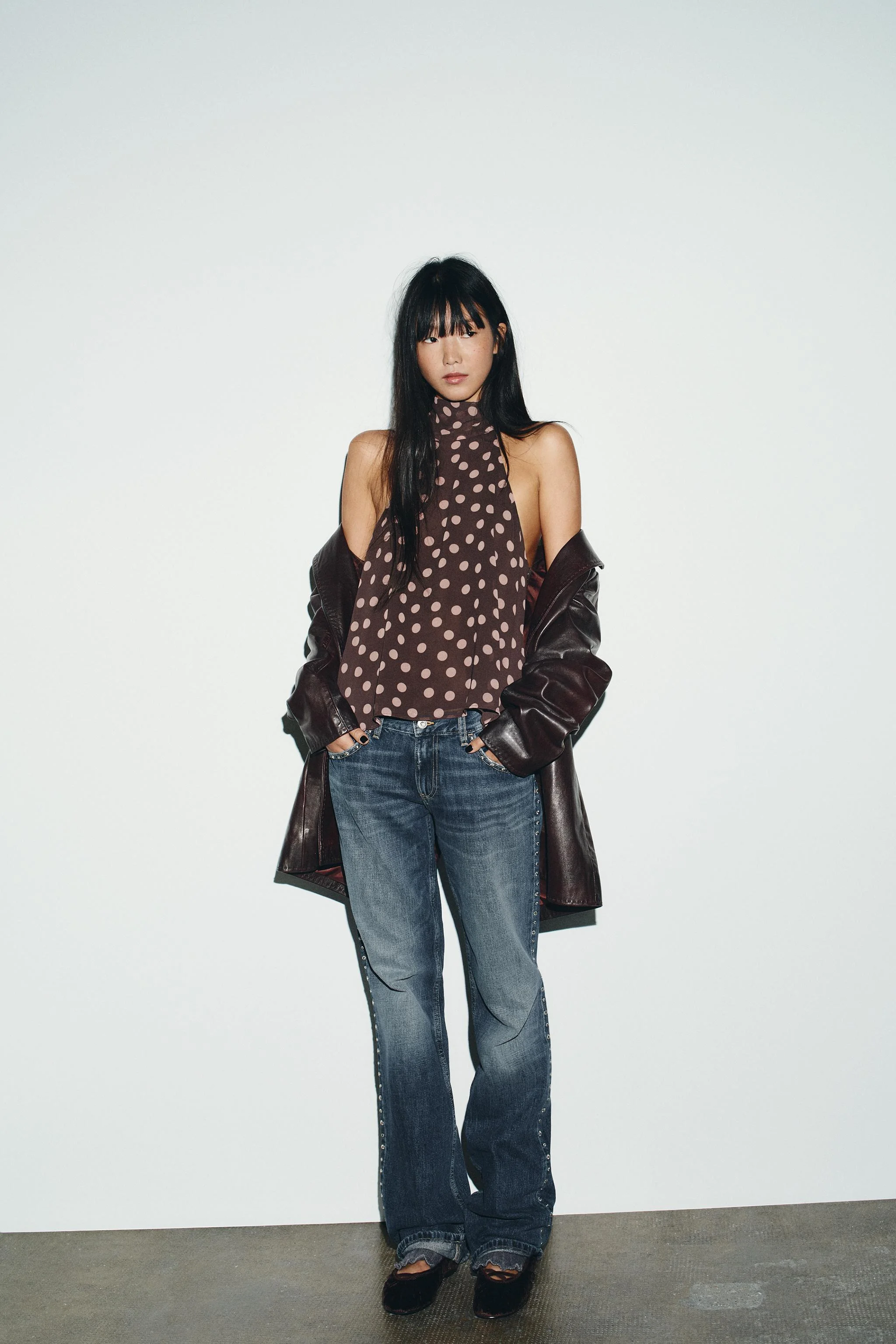 تاپ هالتر با جزئیات گره ای