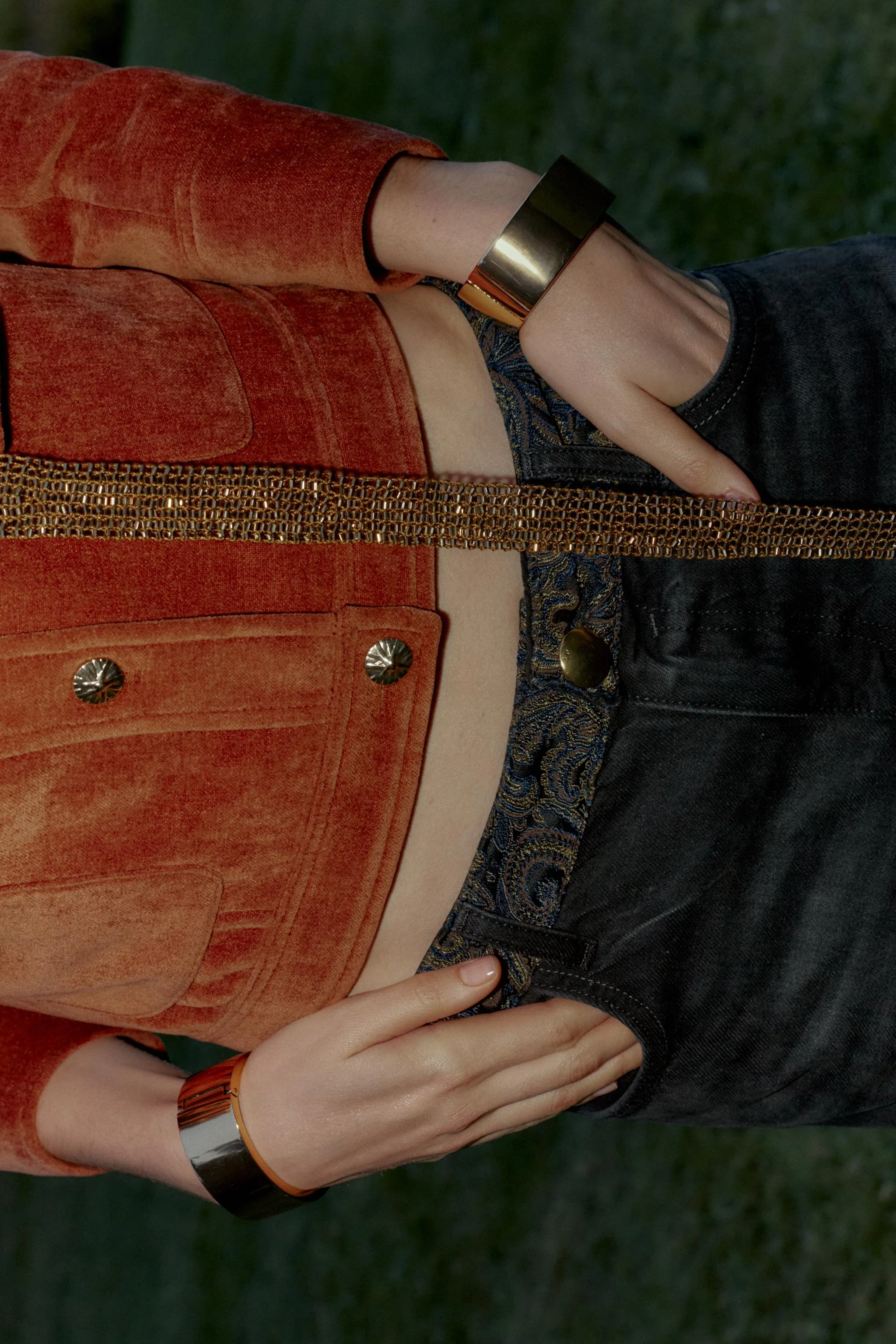 بسته دو عددی دستبند فلزی سخت