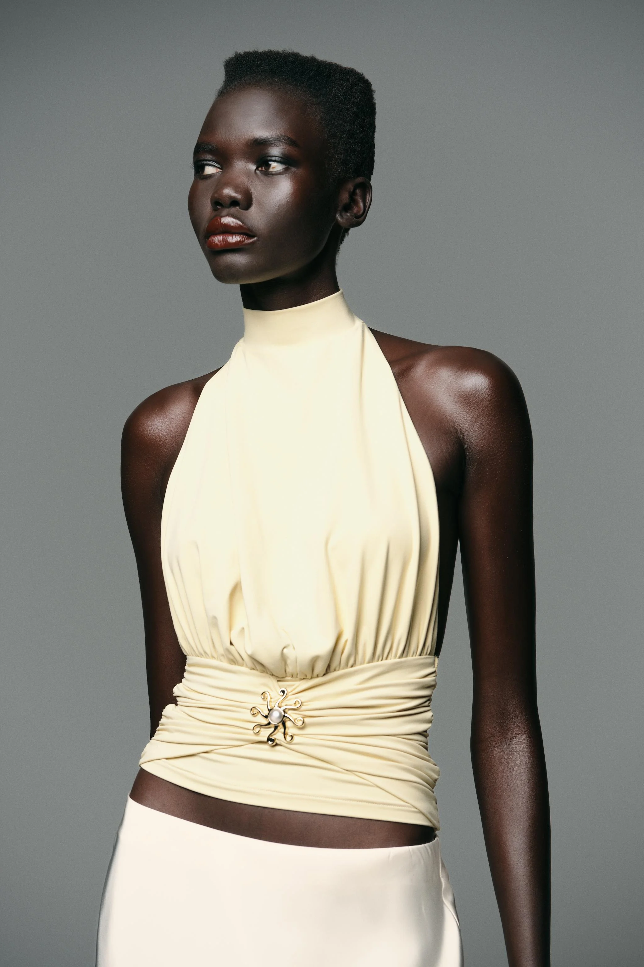 تاپ پلی آمید طرح خورشید