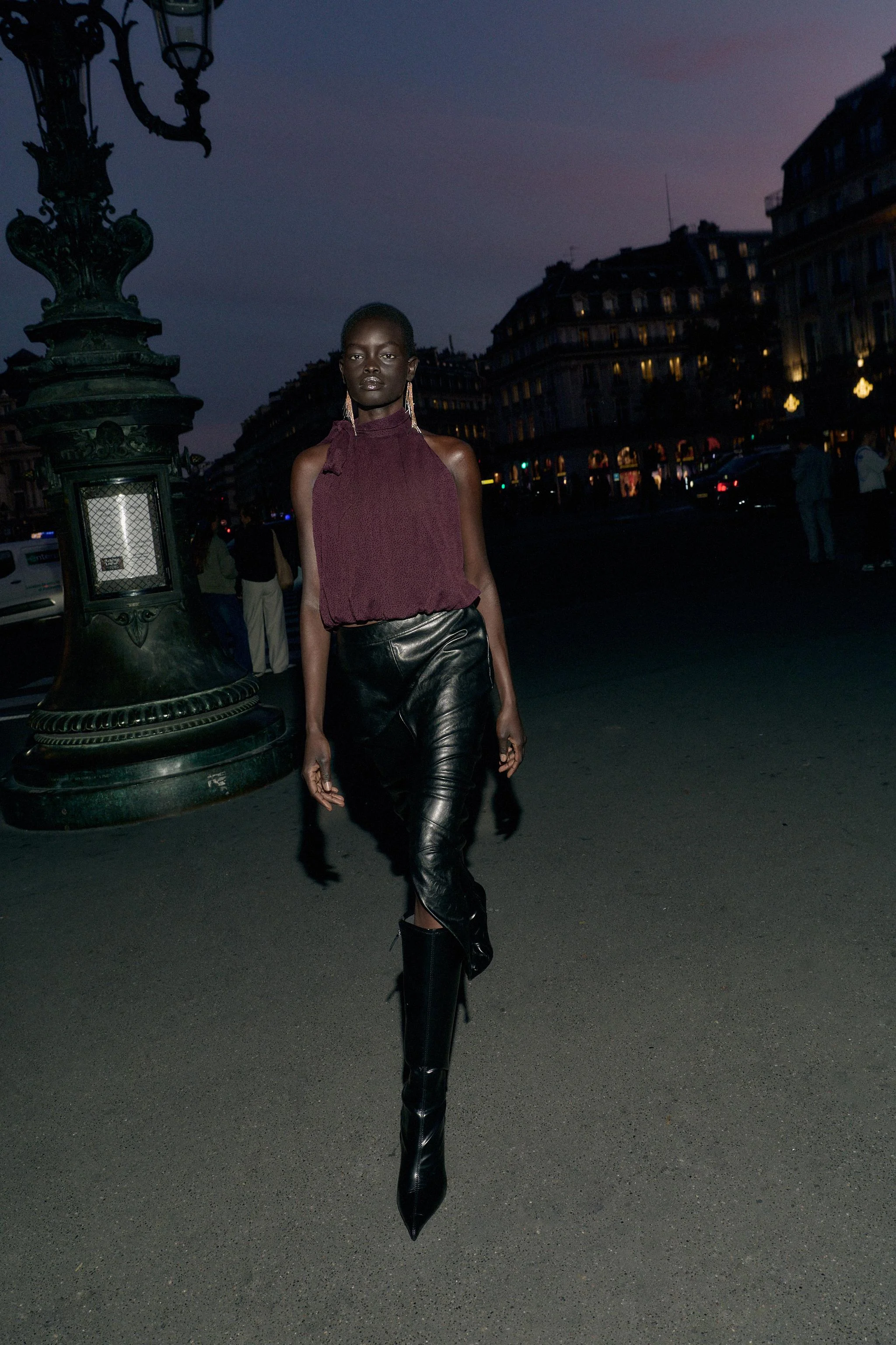 تاپ هالتر یقه بلند