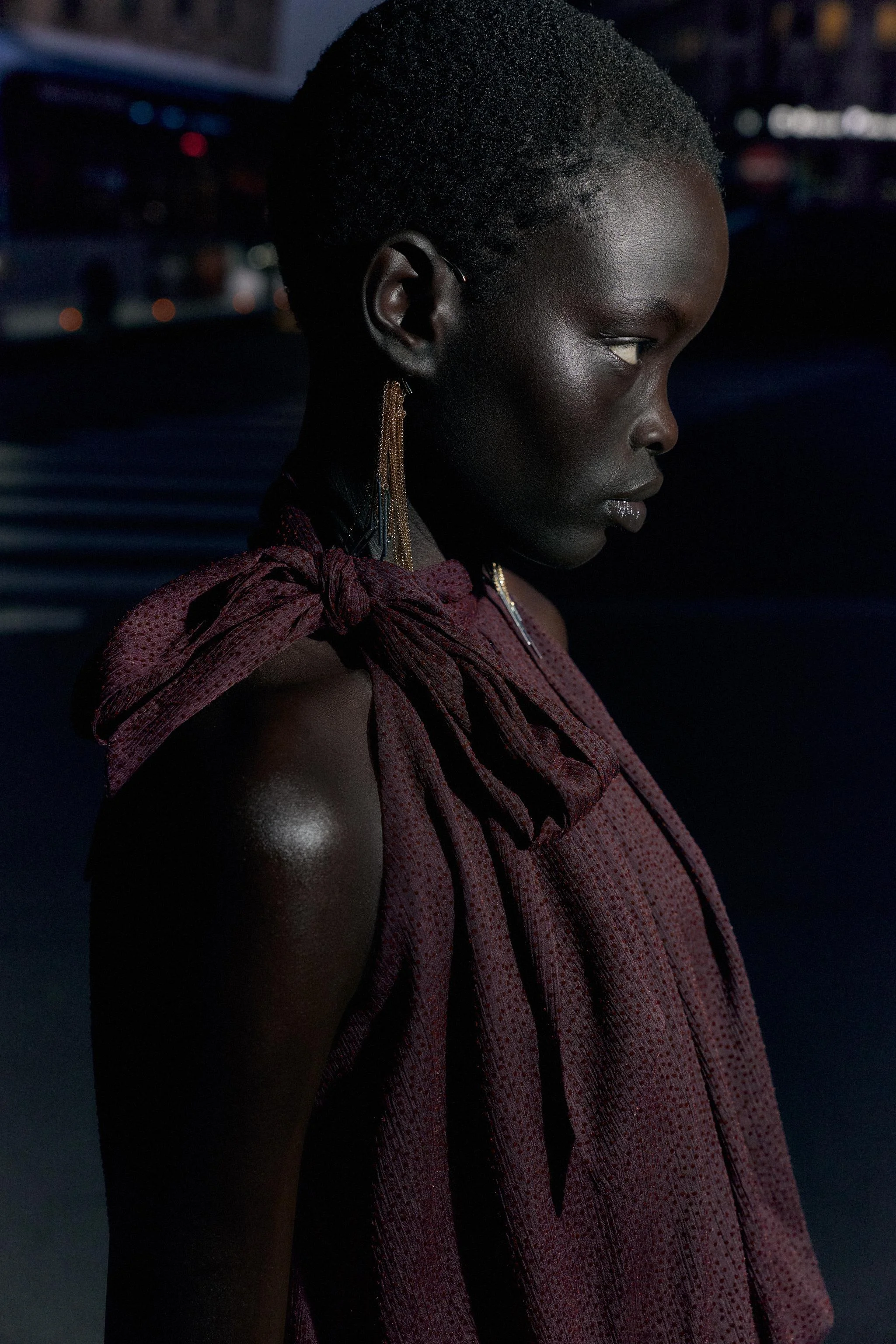 تاپ هالتر یقه بلند