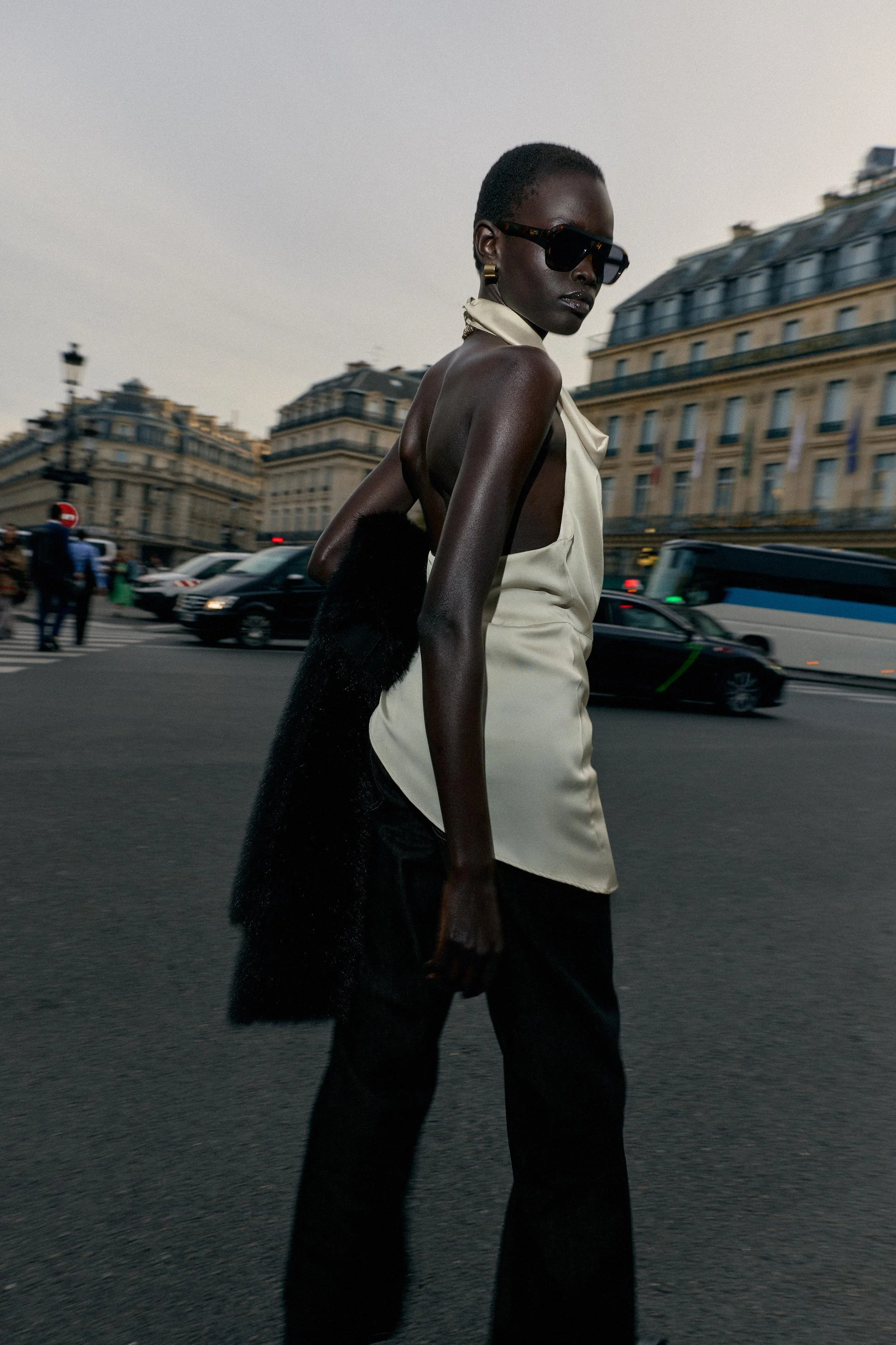 تاپ هالتر ساتن نامتقارن