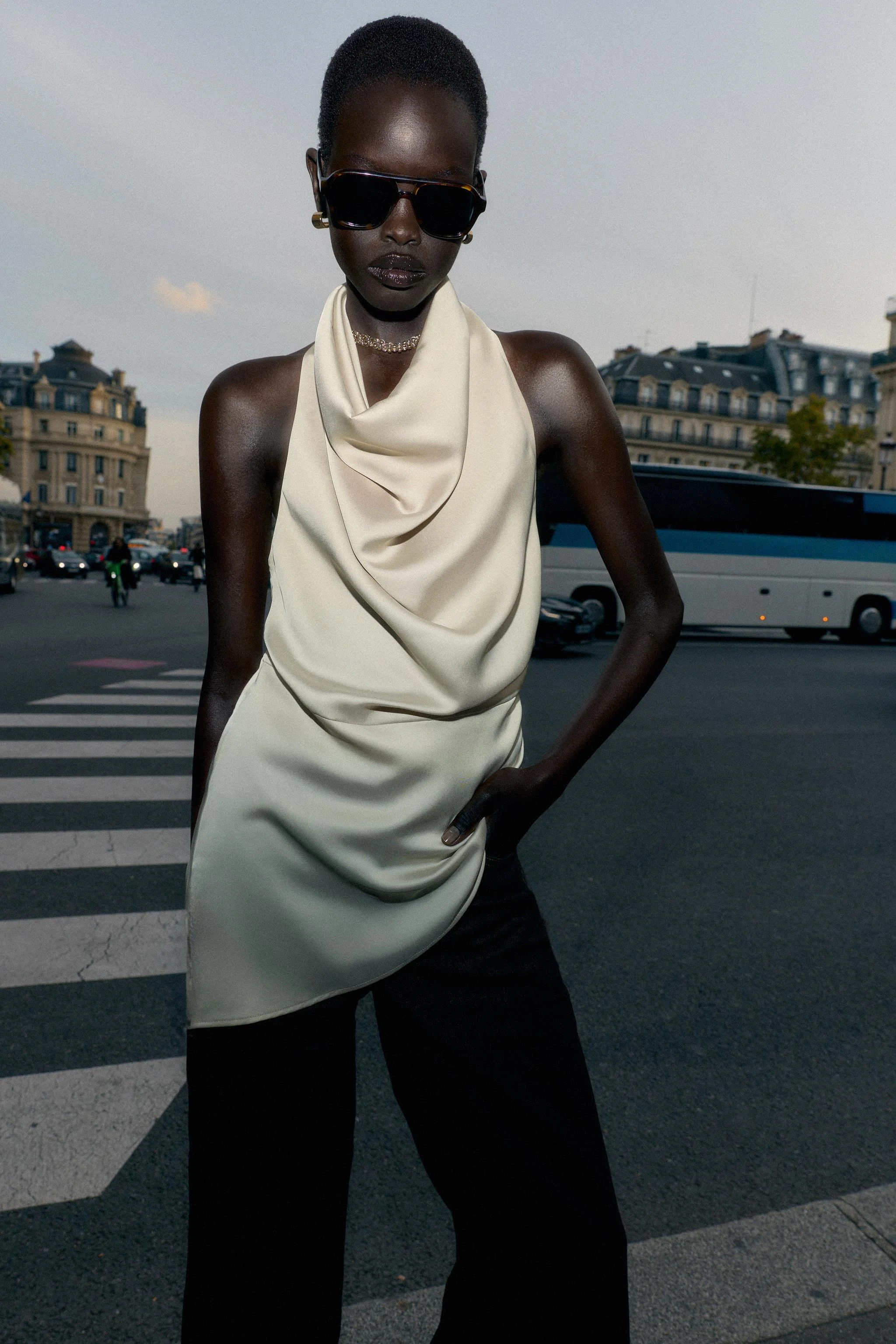 تاپ هالتر ساتن نامتقارن