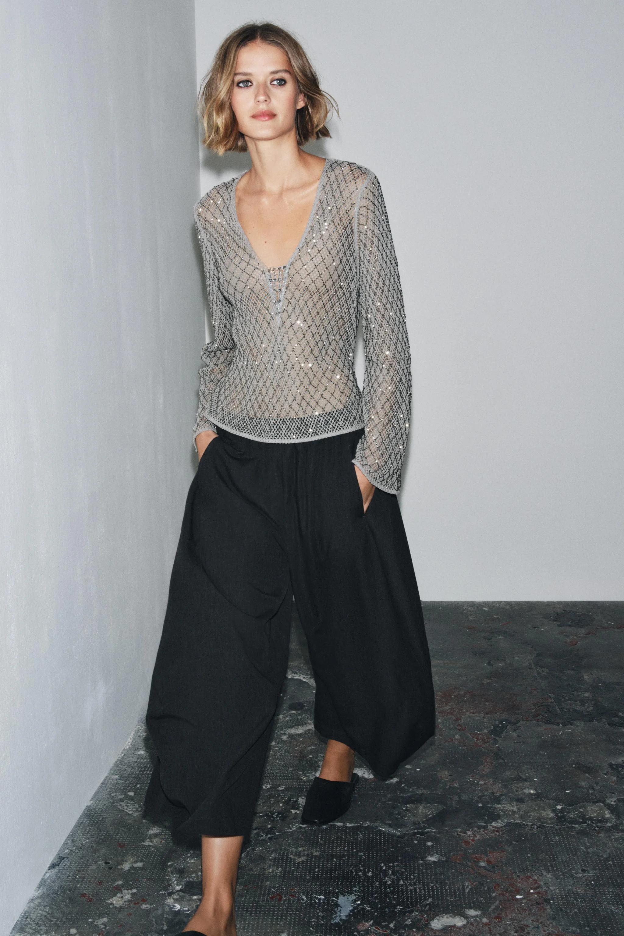 تاپ بافتنی منجوق دوزی شده