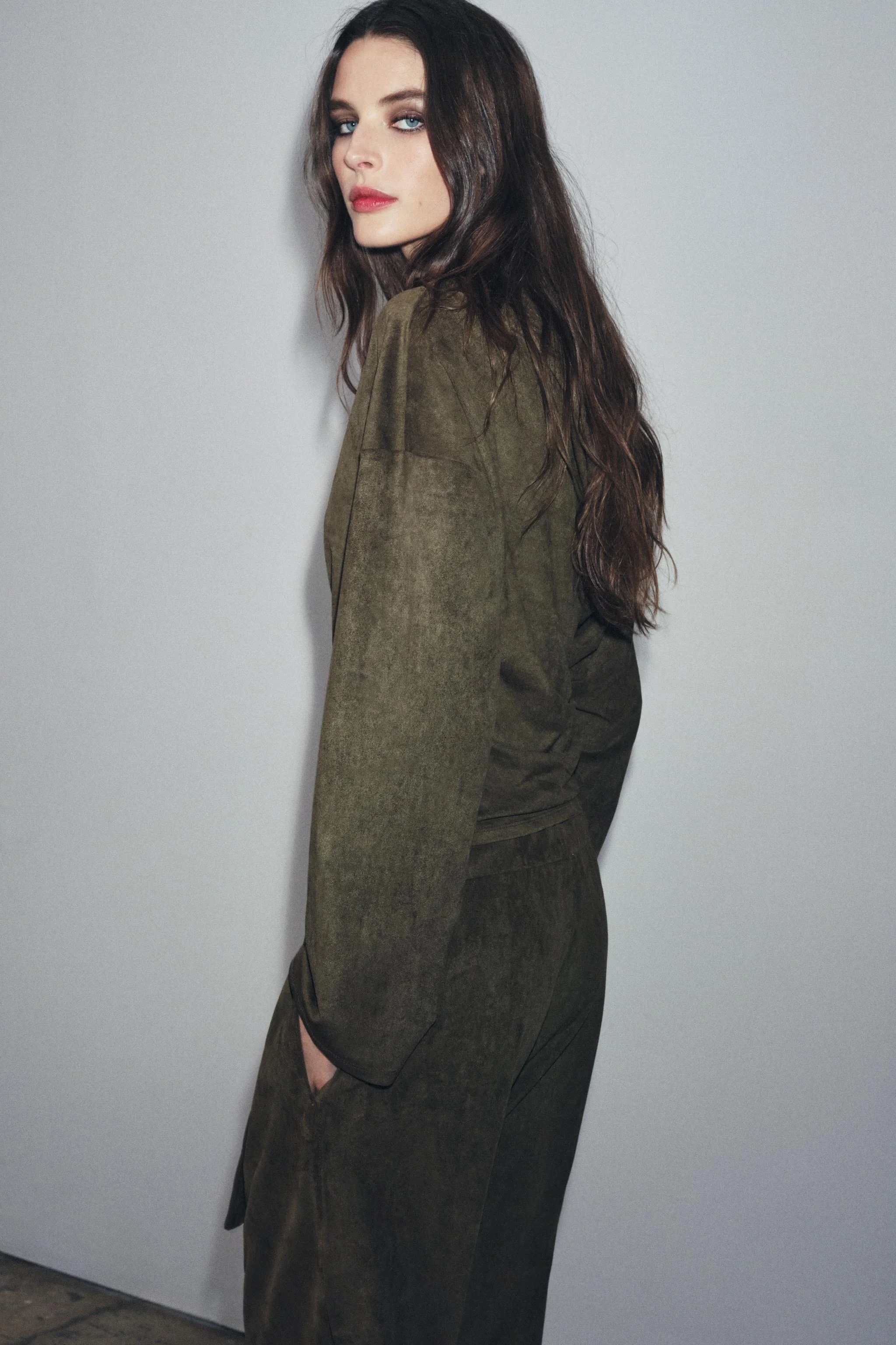 تاپ پارچه جیر مصنوعی با حالت دراپه