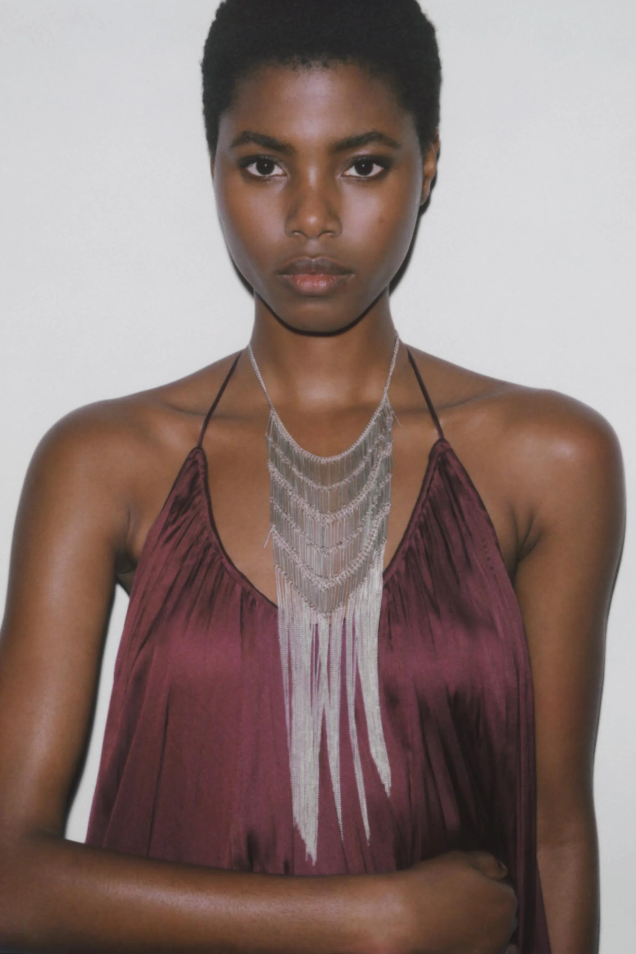 گردنبند آبشاری چند زنجیره ای گردنبند آبشاری چند زنجیره ای