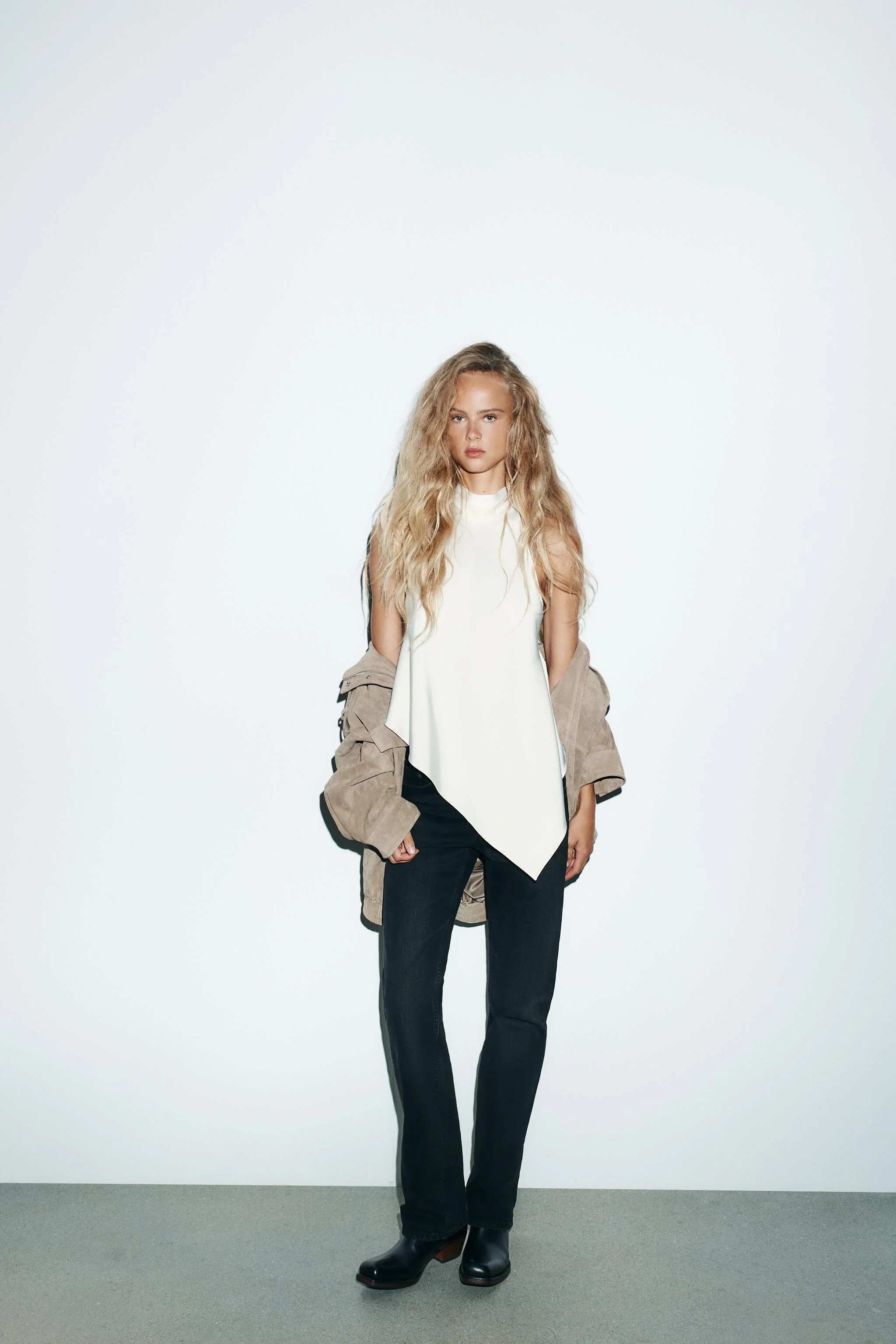 تاپ هالتر نامتقارن