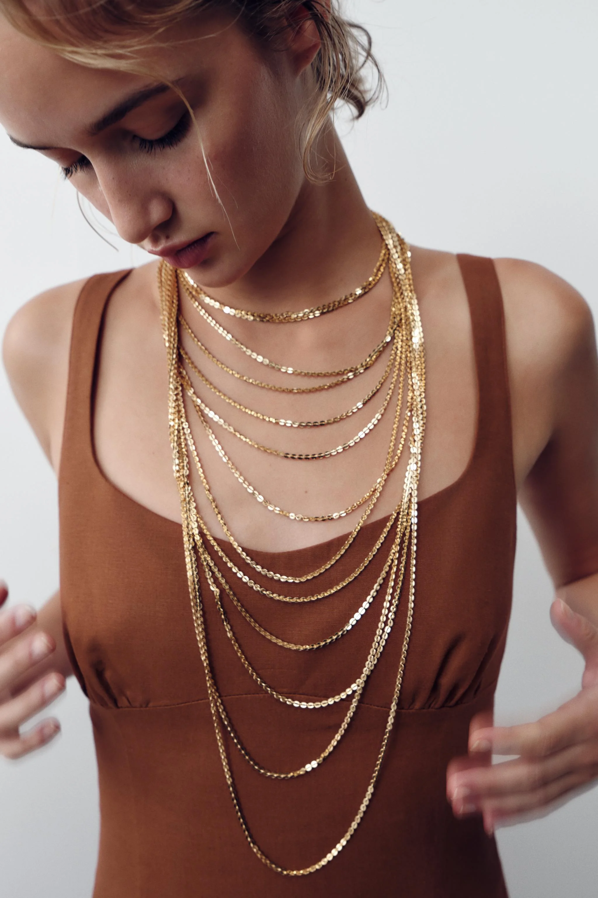 گردنبند چند زنجیره ای