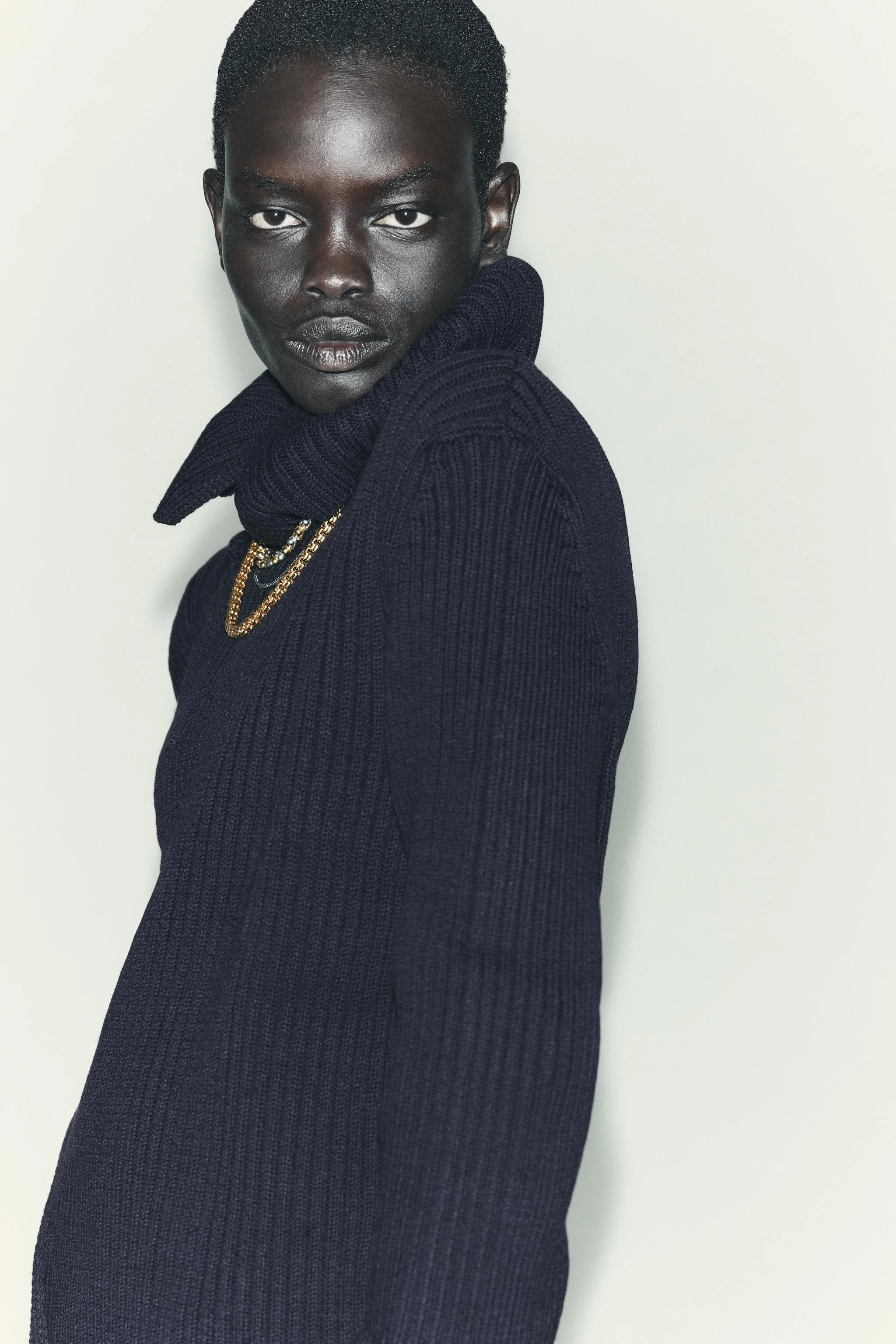 ست ۳ عددی گردنبند زنجیری متضاد ست ۳ عددی گردنبند زنجیری متضاد