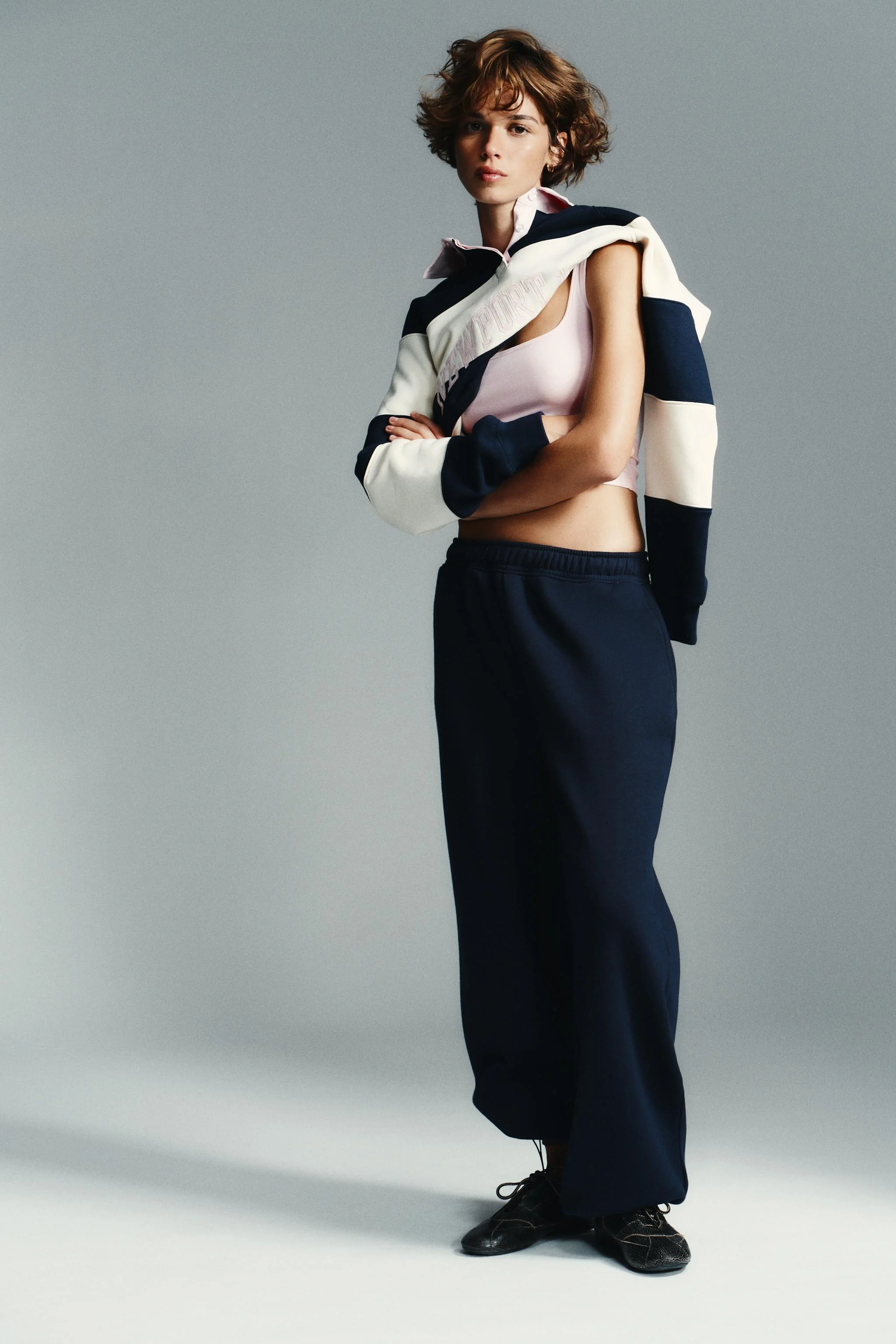 تاپ یقه مربعی