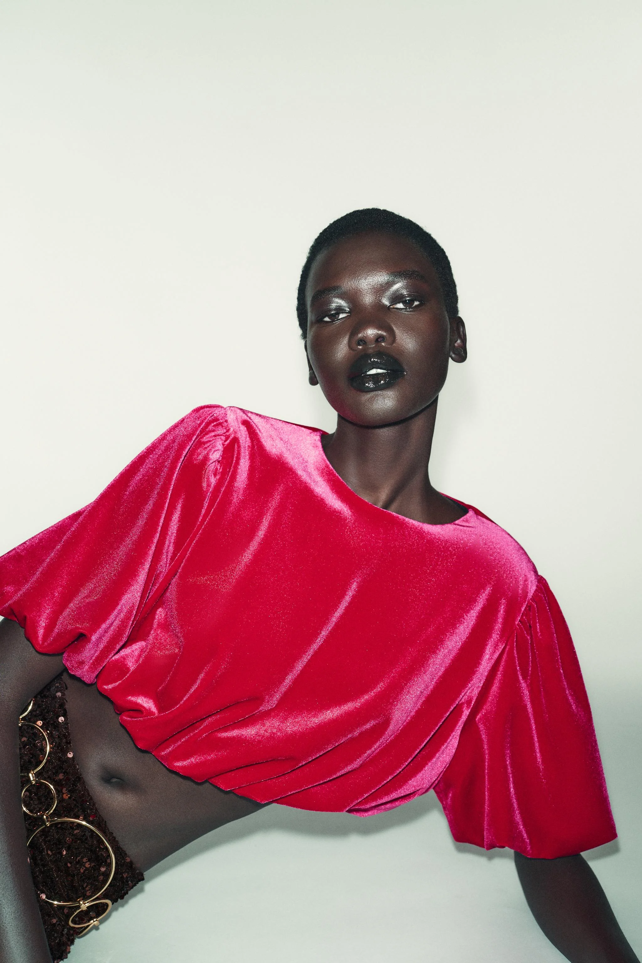 تاپ مخمل بادکنکی تاپ مخمل بادکنکی