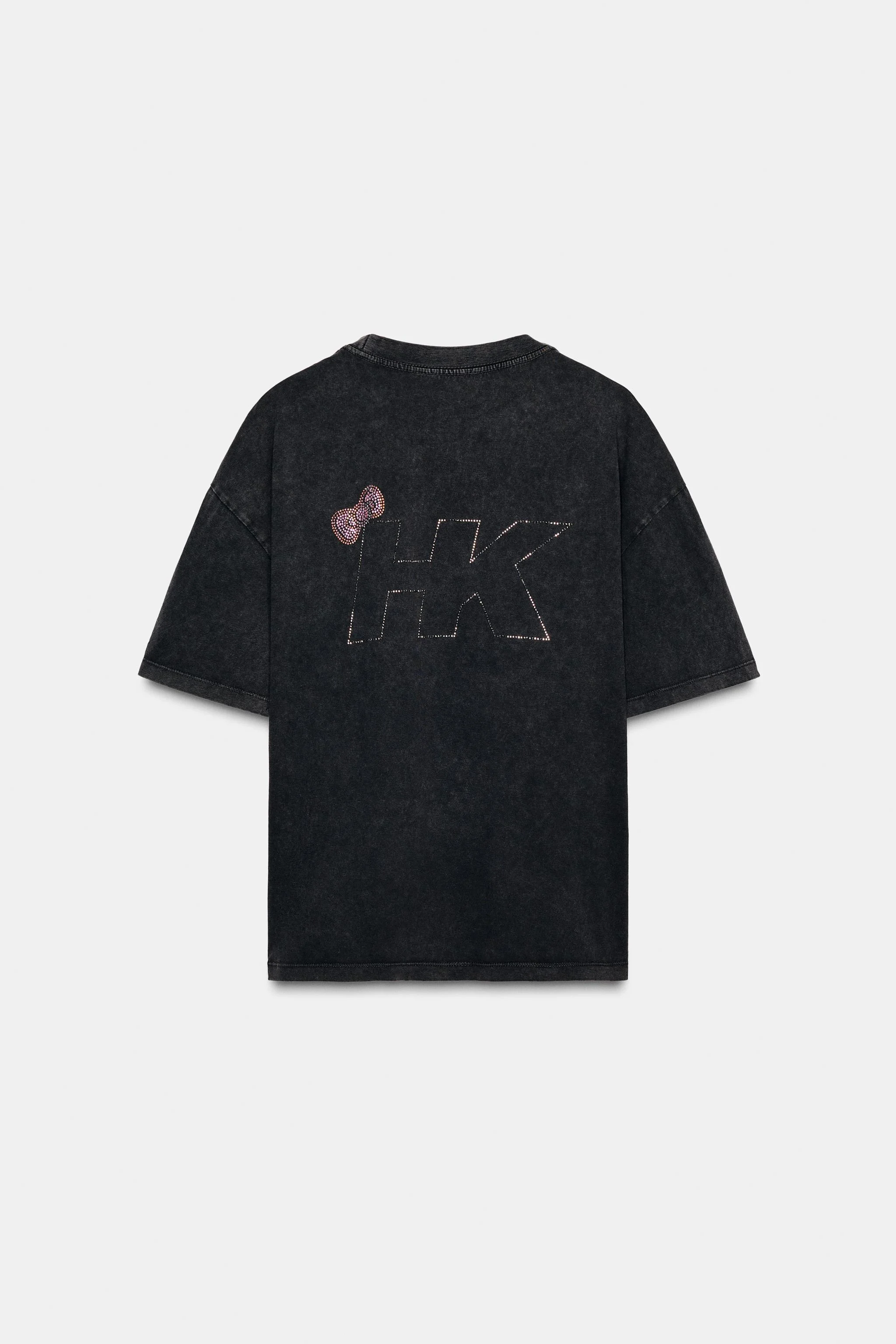 تی‌شرت HELLO KITTY © 2025 SANRIO