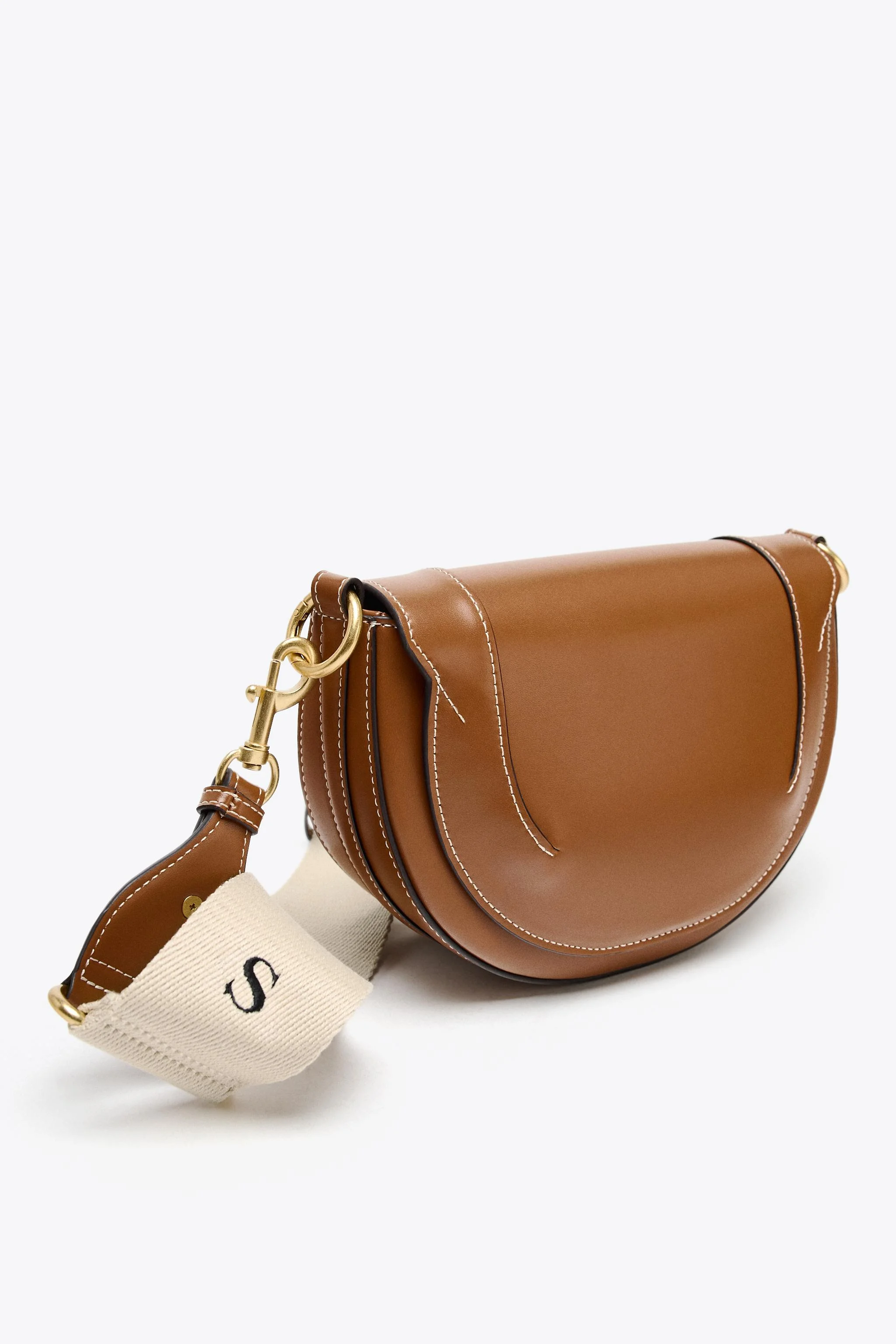 کیف دوشی بیضی شکل با جزئیات دوخت