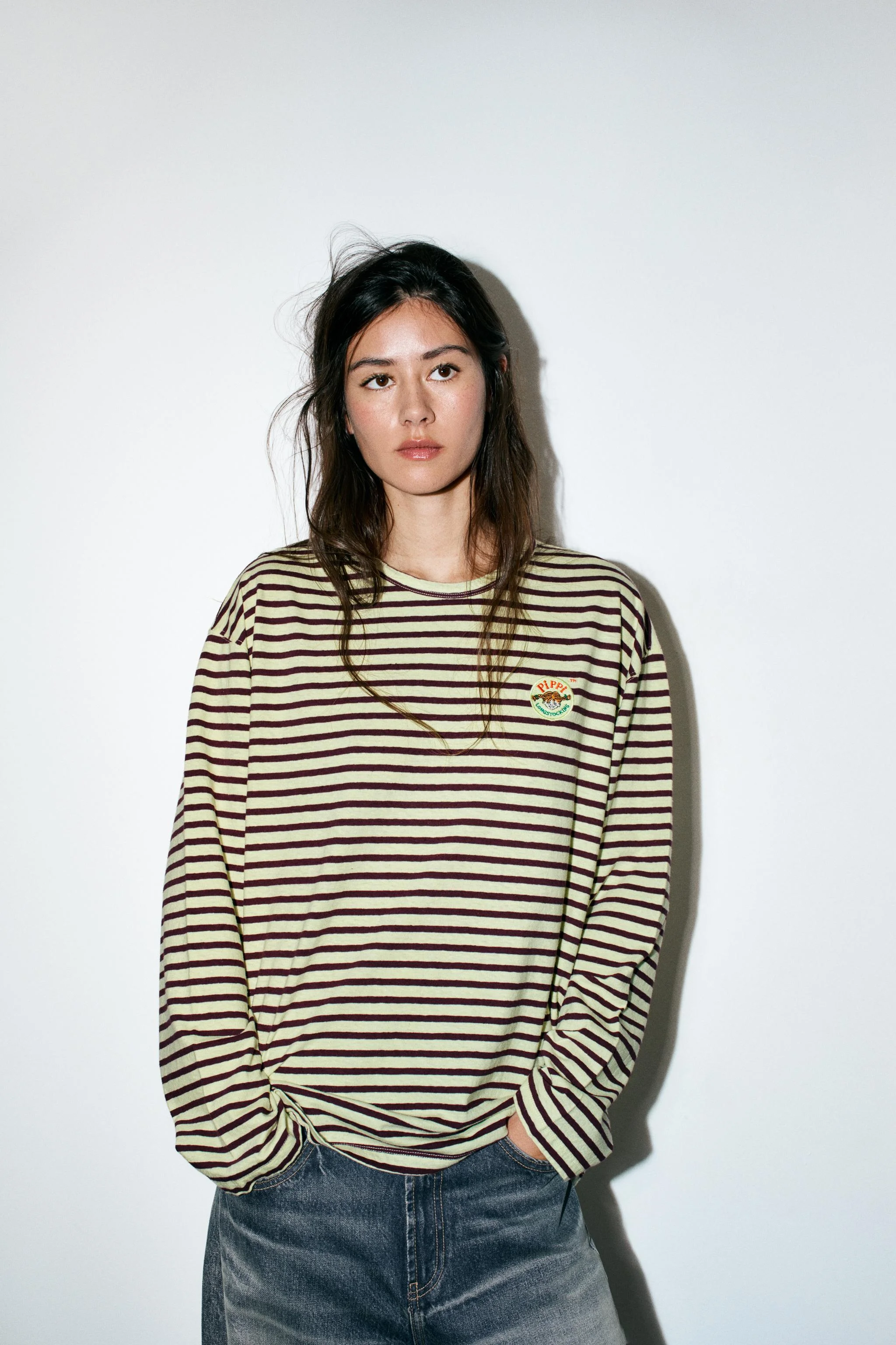 تی شرت راه راه گلدوزی شده