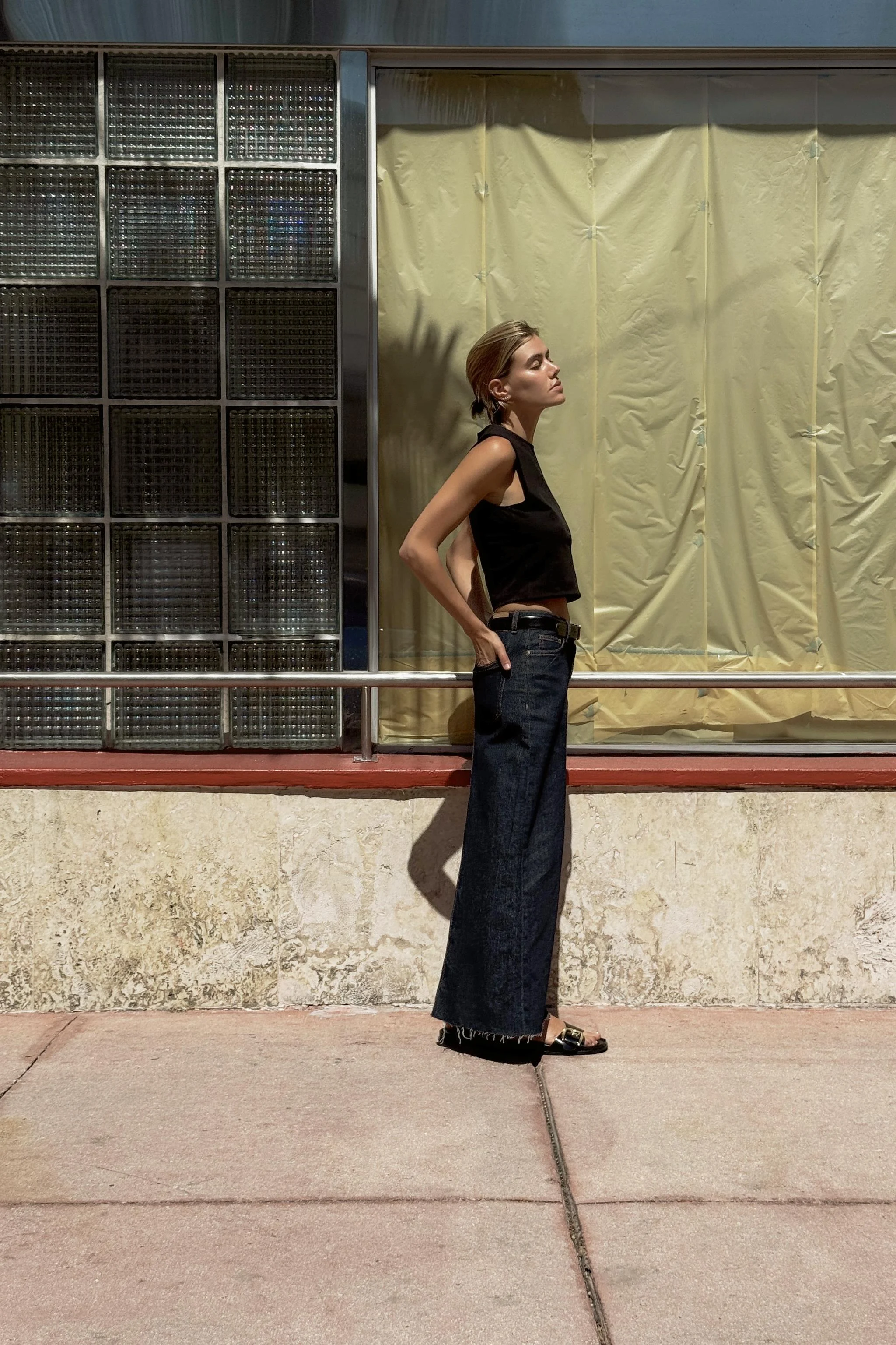 تاپ نیم تنه نخی