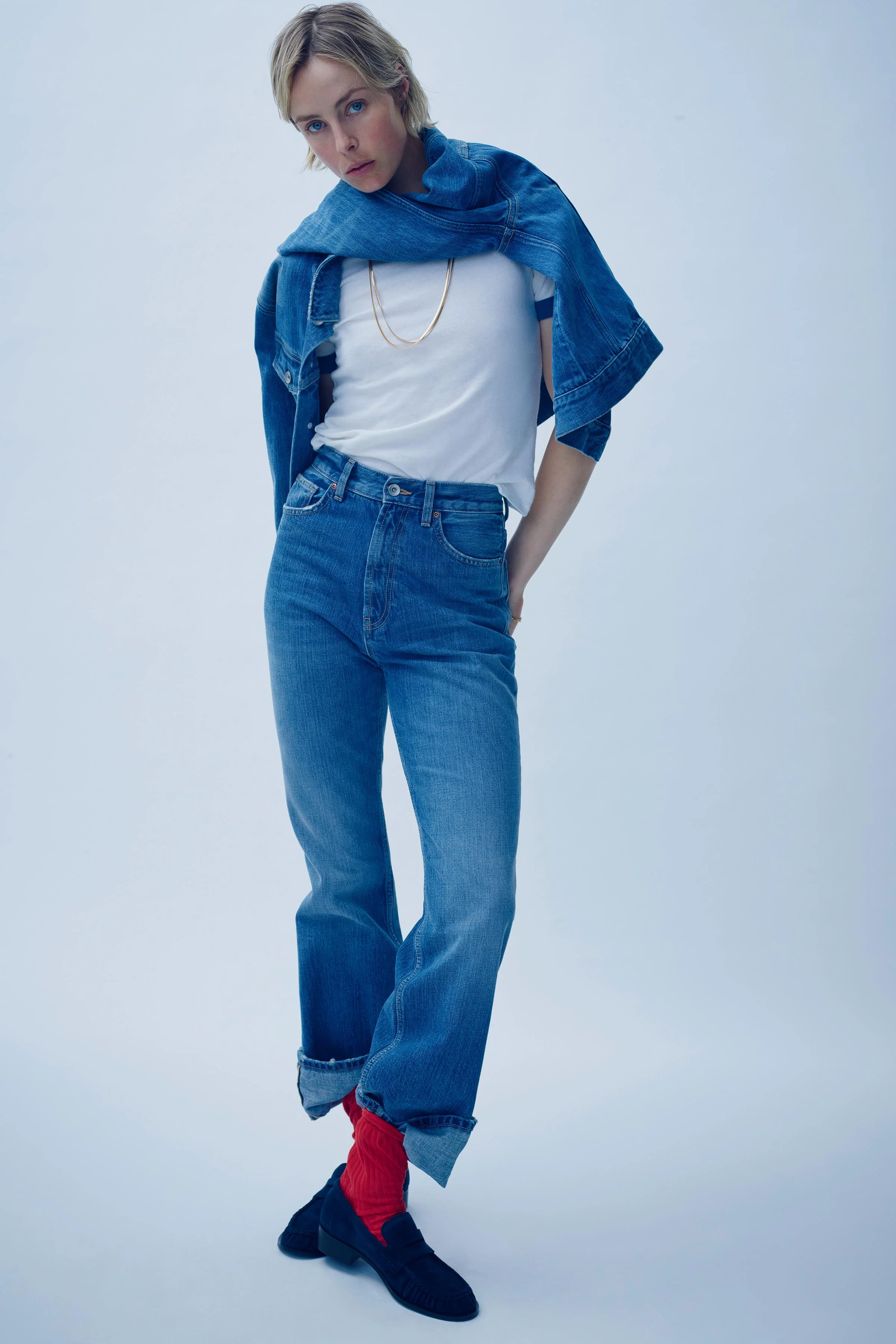 تی شرت با بافت کبریتی و طرح شسته شده تی شرت با بافت کبریتی و طرح شسته شده