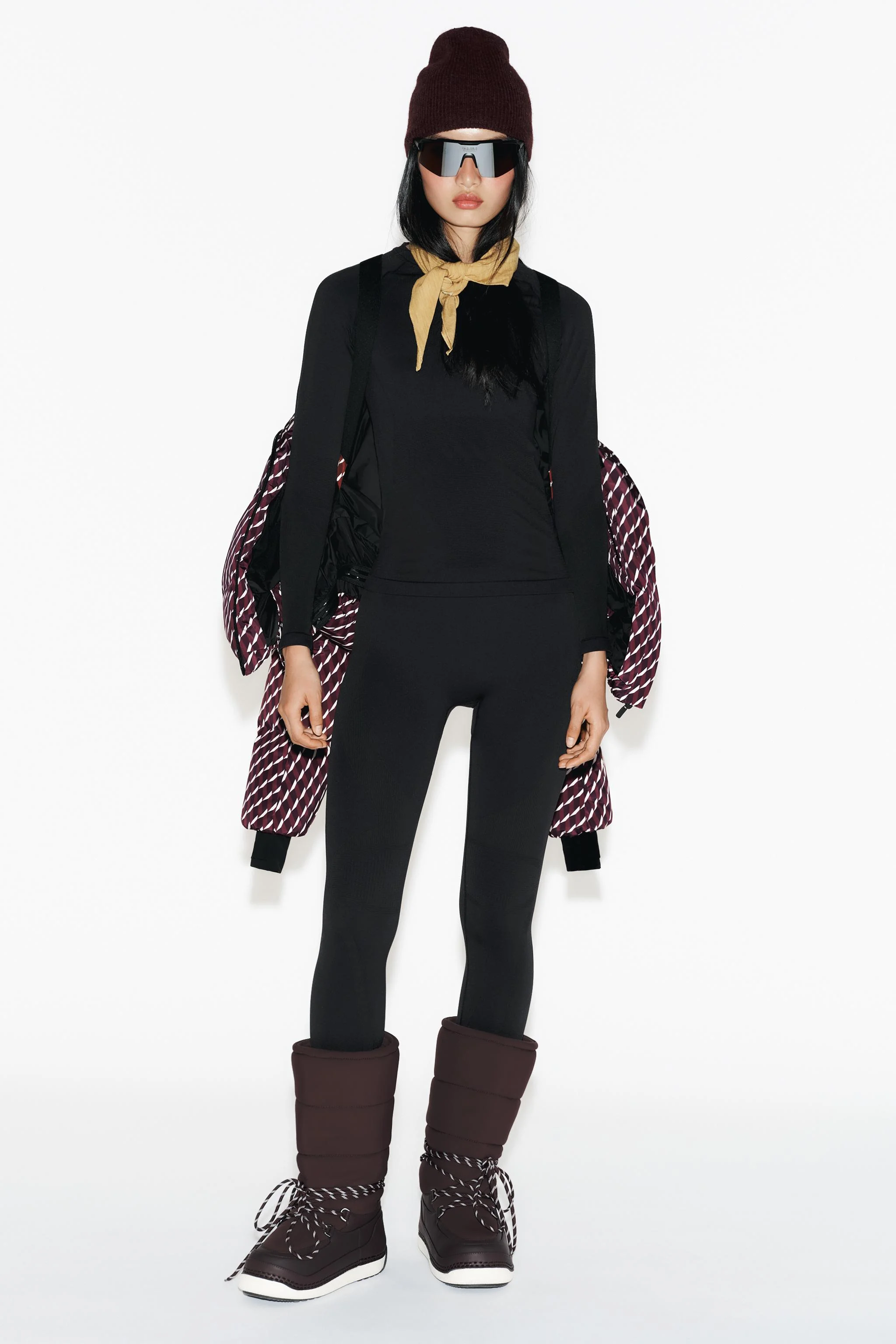 تیشرت حرارتی آستین بلند با الیاف THERMOLITE® CORE تیشرت حرارتی آستین بلند با الیاف THERMOLITE® CORE